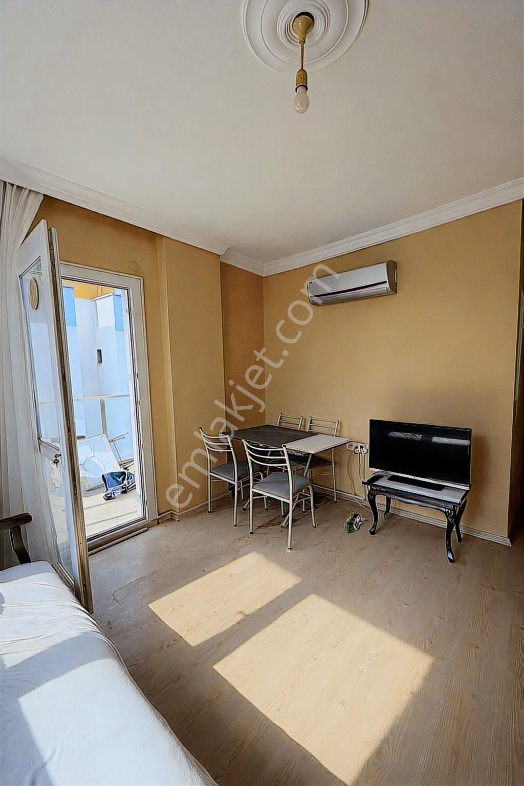 Bakırçay Üni. Yakını Köşe 1+1 K.doğalgazlı Ful Eşyalı Daire - Görsel 2