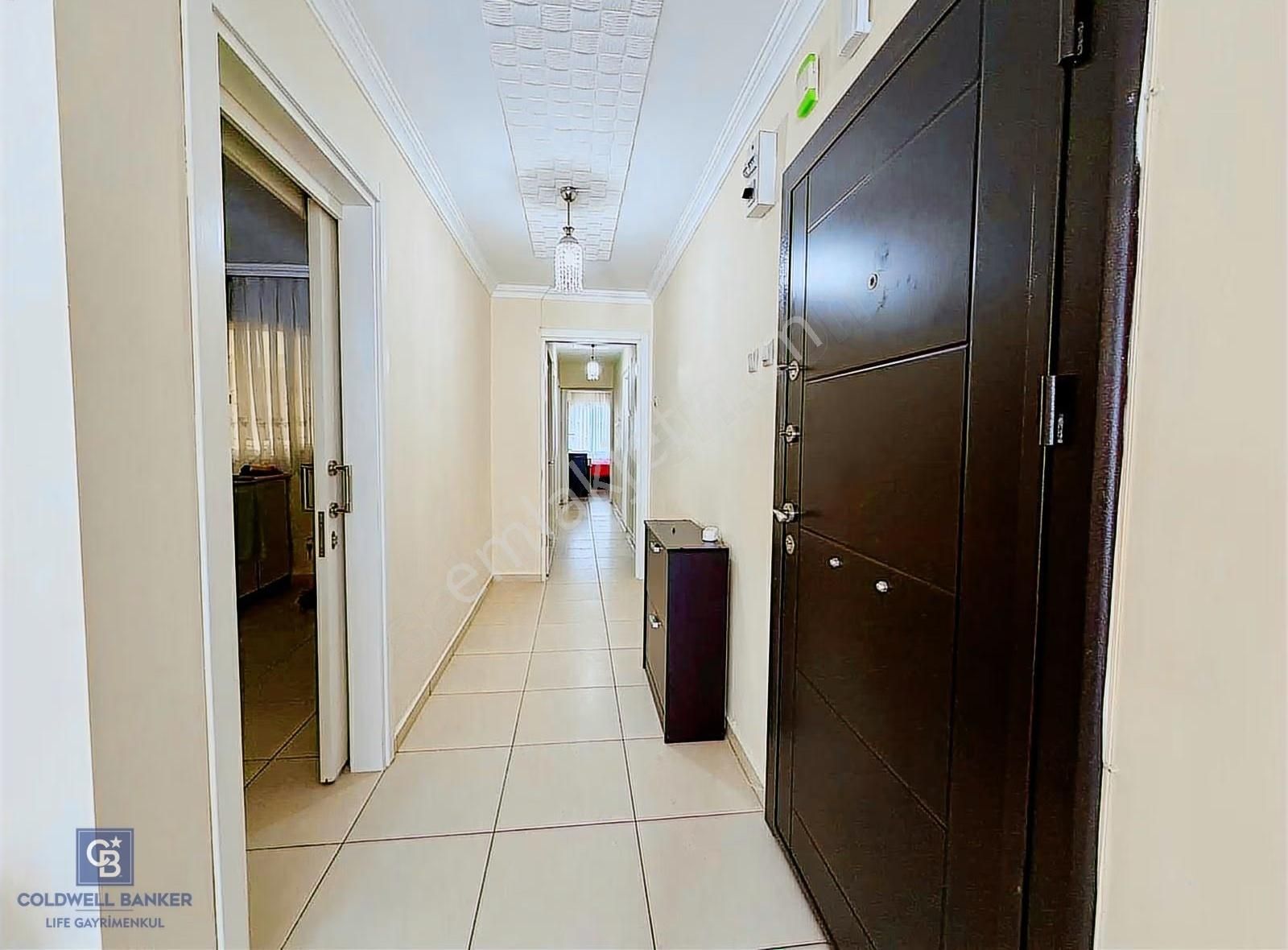 Karşıyaka Bahariye Mahallesinde Eşyalı Kiralık 3+1 Daire - Görsel 5