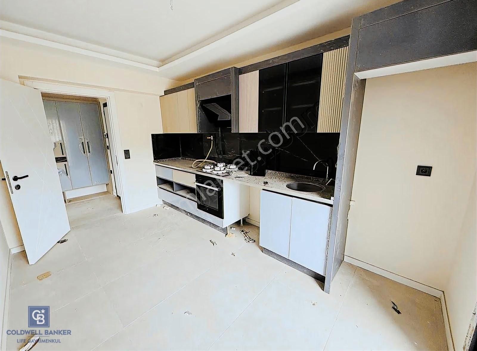 Menemen Koyundere'de Kiralık Ebeveyn Banyolu 3+1 Daire - Görsel 14