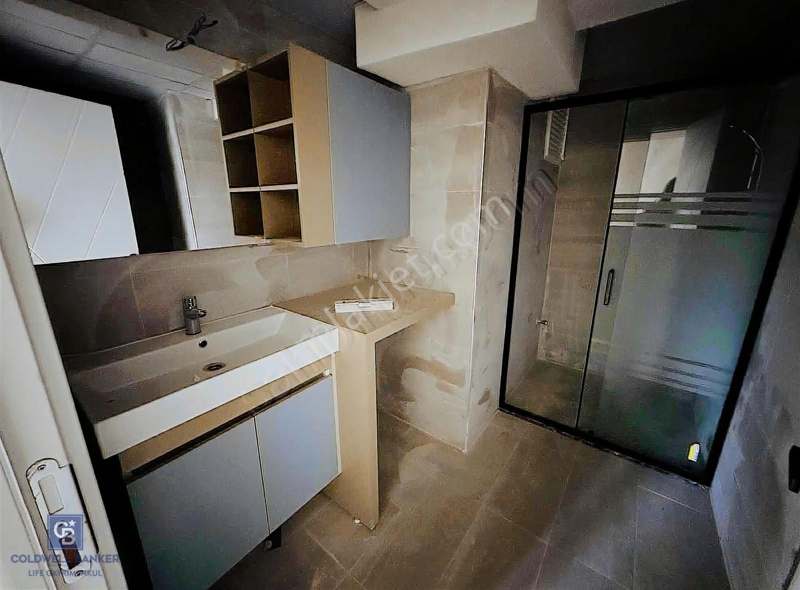 Menemen Koyundere'de Kiralık Ebeveyn Banyolu 3+1 Daire - Görsel 10