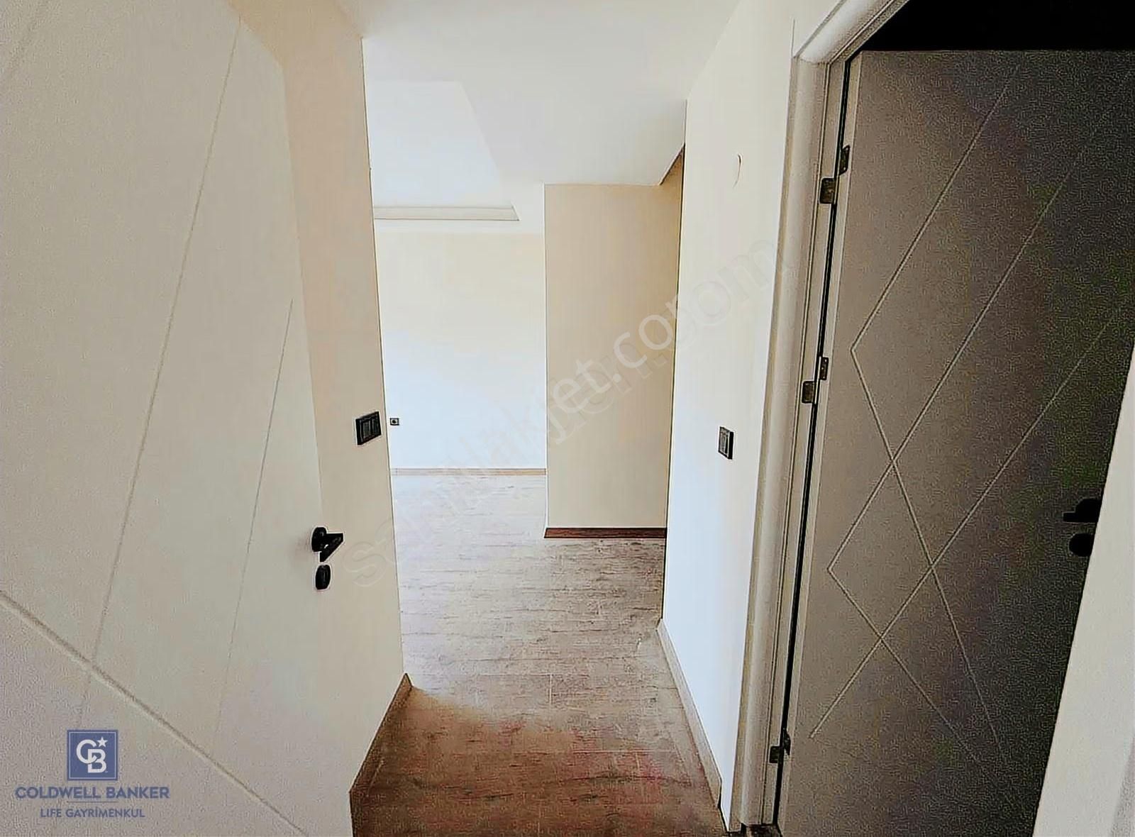 Menemen Koyundere'de Kiralık Ebeveyn Banyolu 3+1 Daire - Görsel 23