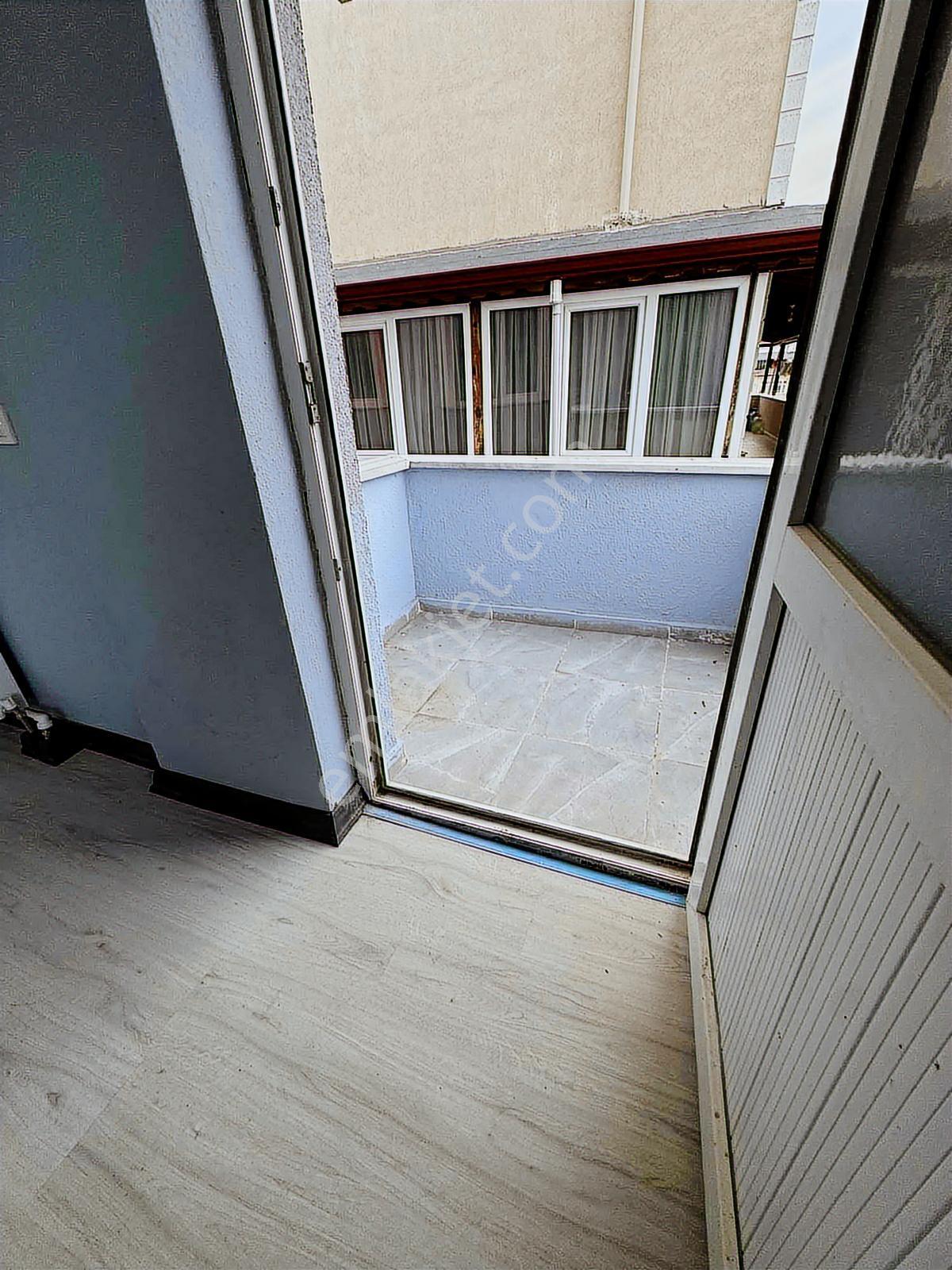 Vatan Mah 1+1 Arakat Komple Yeni Tadilatlı Balkonlu Satılık - Görsel 19