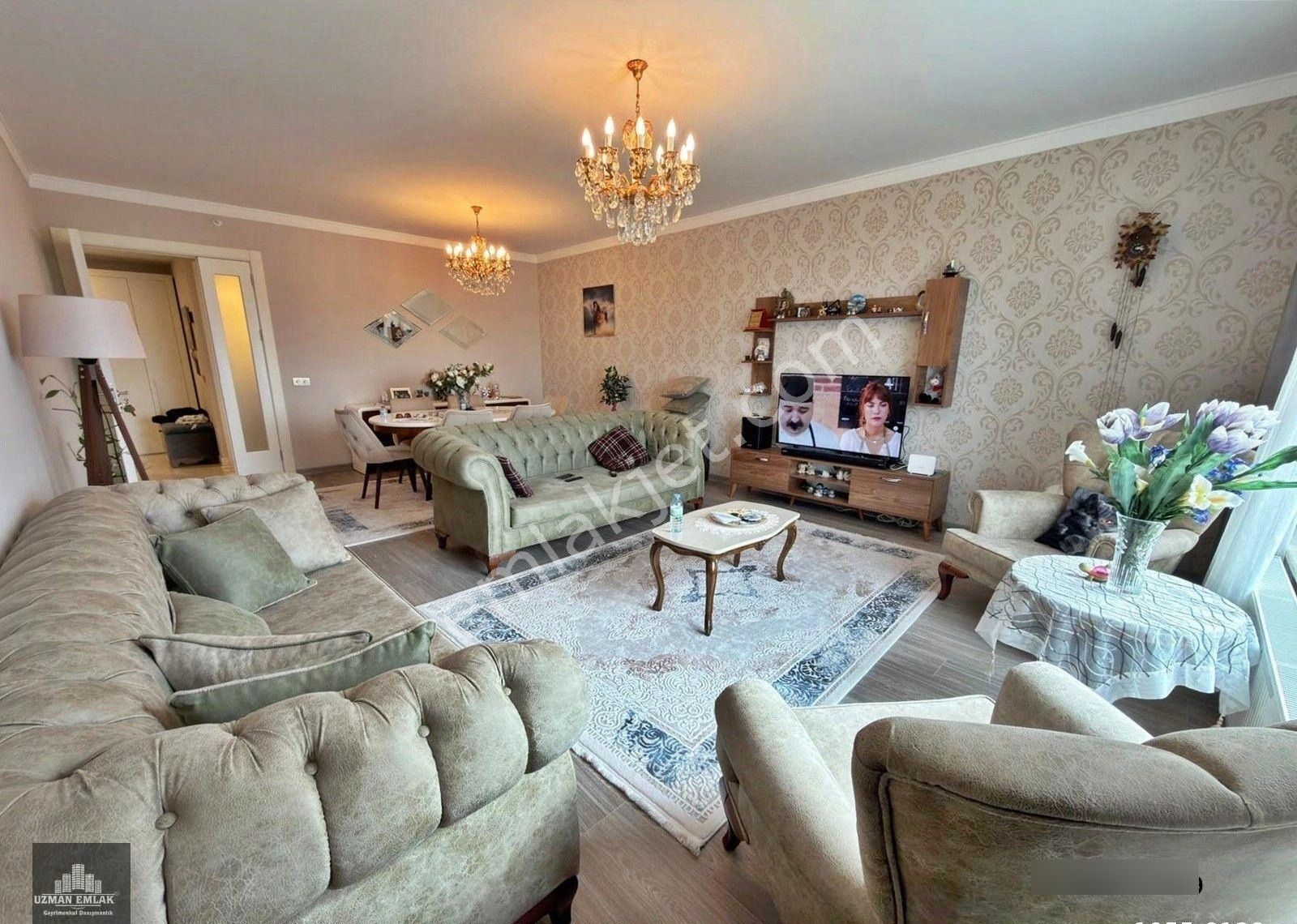 Nata Vega Karşısında 4+1 Lüks Daire | 213 M² Net | Kış Bahçeli - Görsel 12