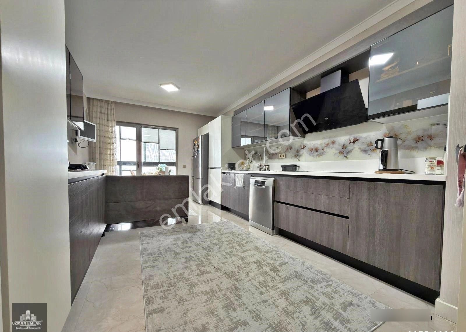 Nata Vega Karşısında 4+1 Lüks Daire | 213 M² Net | Kış Bahçeli - Görsel 3