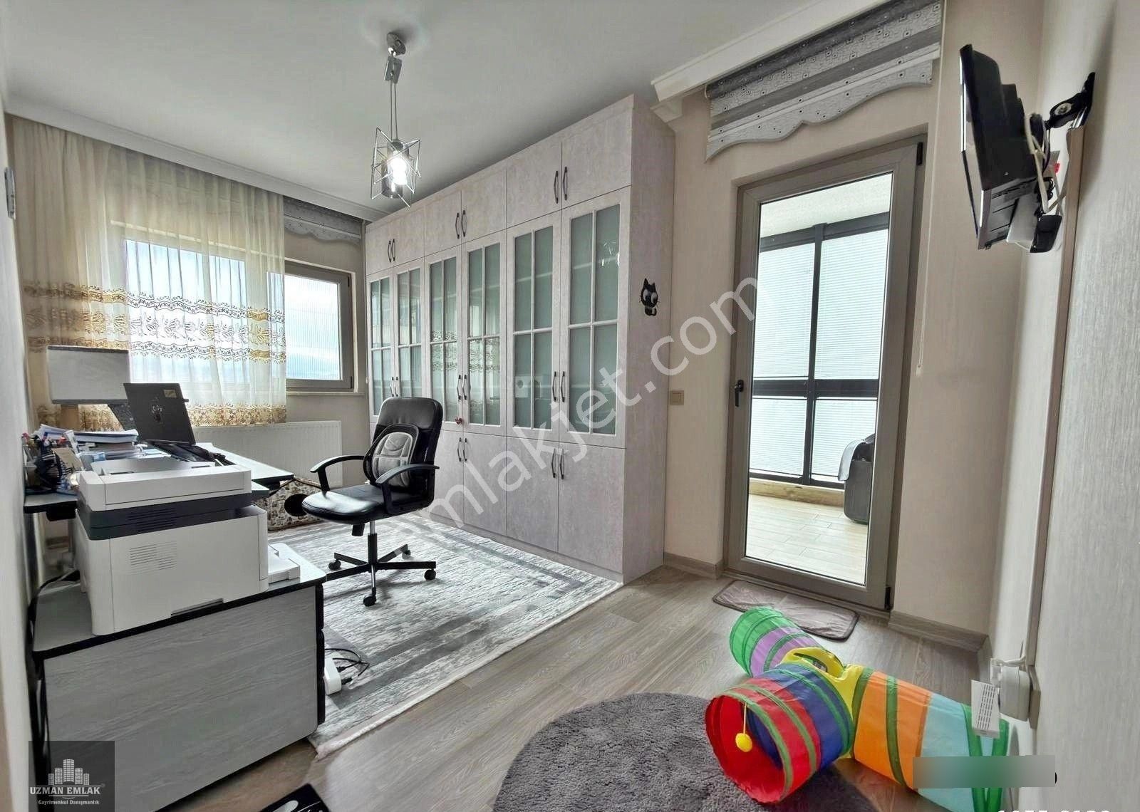 Nata Vega Karşısında 4+1 Lüks Daire | 213 M² Net | Kış Bahçeli - Görsel 11