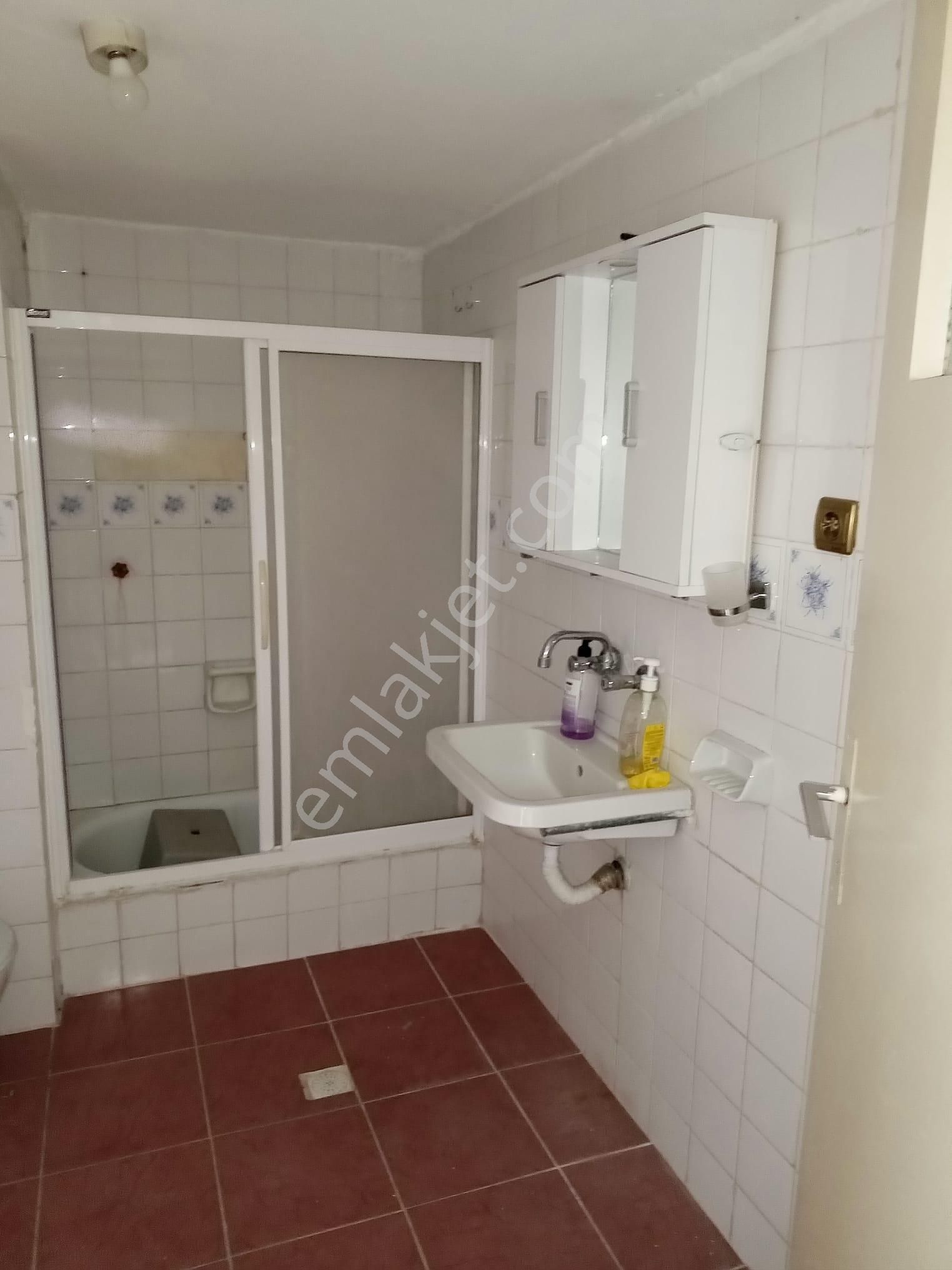 İzmir / Bayraklı Merkezi Konumda Uygun Daire - Görsel 16