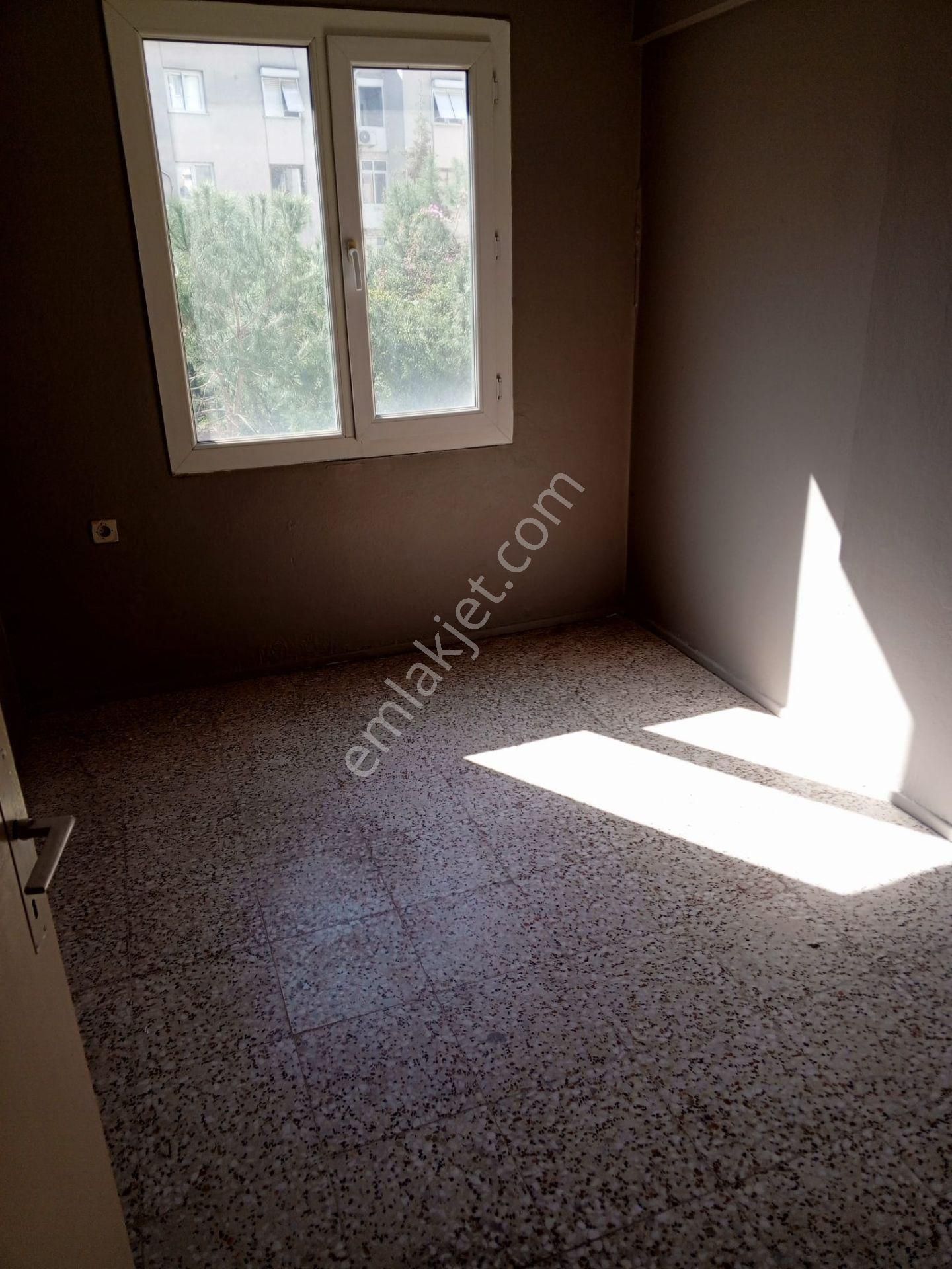 İzmir / Bayraklı Merkezi Konumda Uygun Daire - Görsel 11