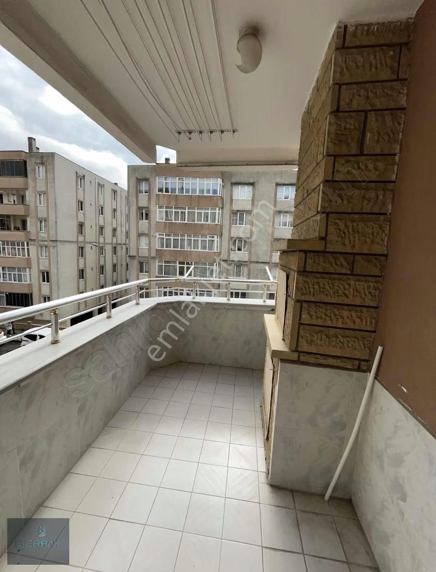 Tekirdağ Çorlu Muhittin Mah. De 3+1 Kullanışlı Kiralık Daire - Görsel 15