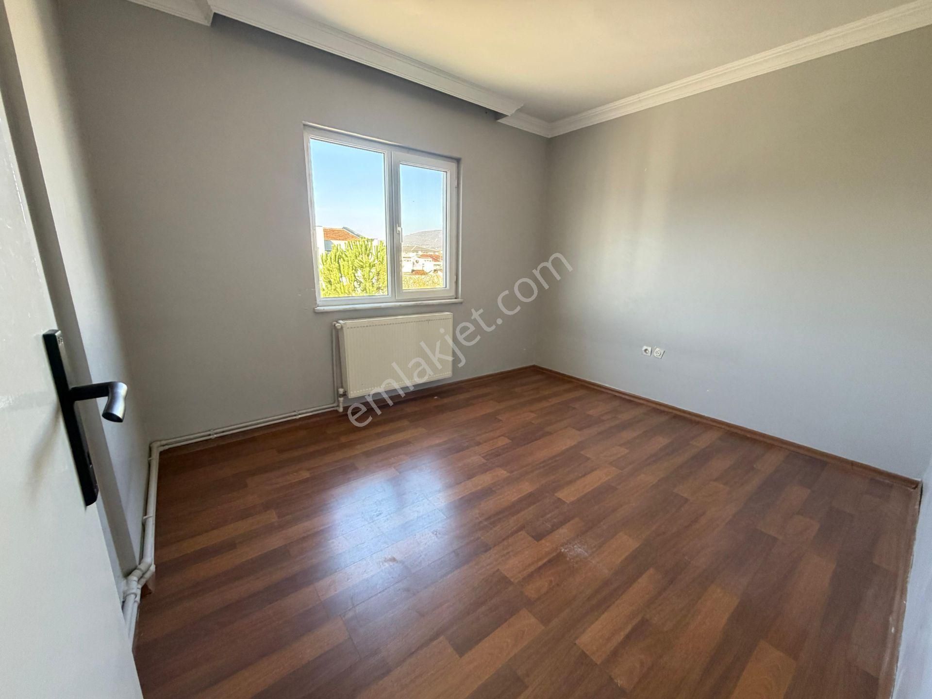 Elite Gd & Cumayeri Tokide 2+1 Geniş İçi Yapılı 3 Cepheli Daire - Görsel 23