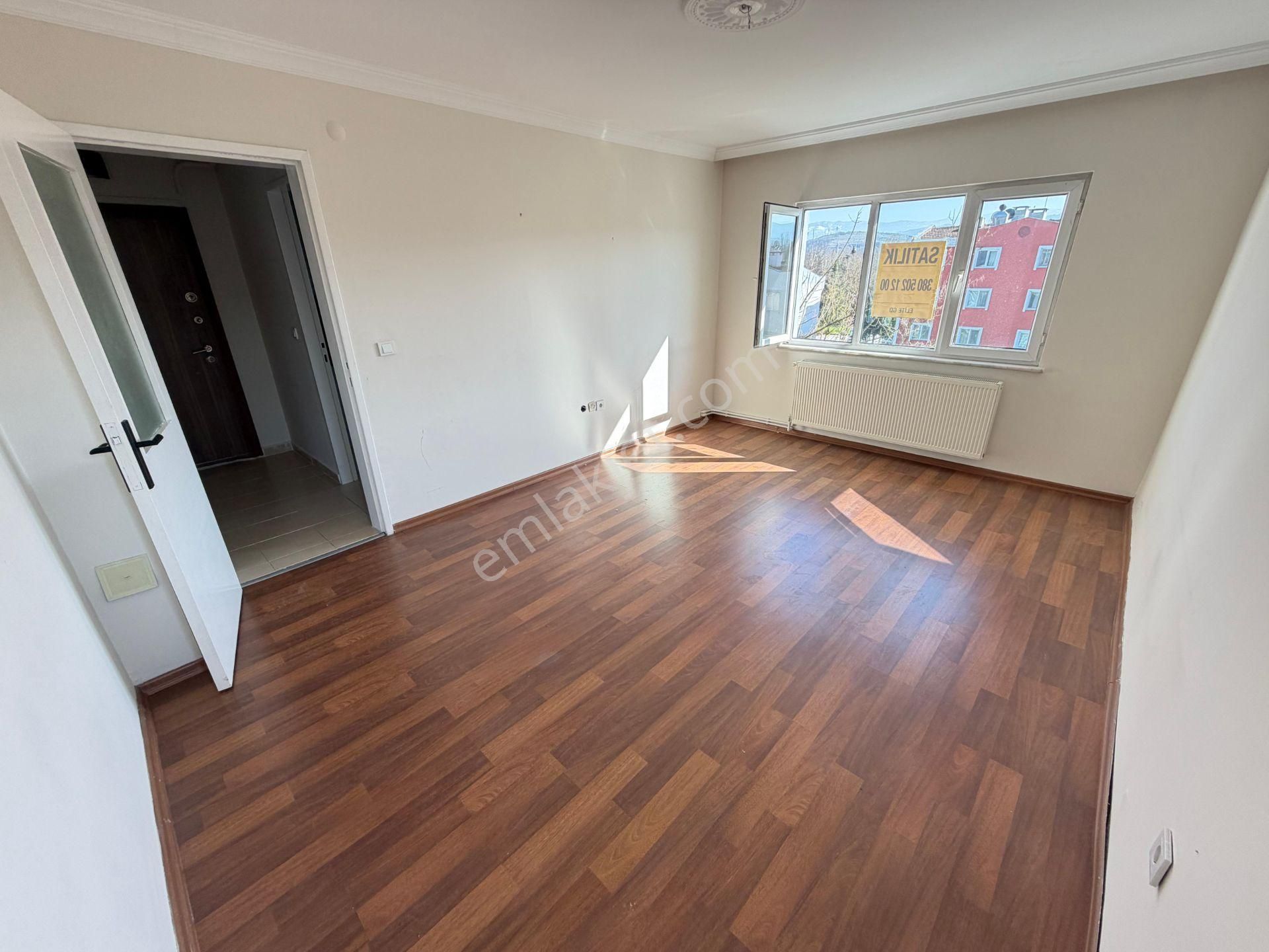 Elite Gd & Cumayeri Tokide 2+1 Geniş İçi Yapılı 3 Cepheli Daire - Görsel 14