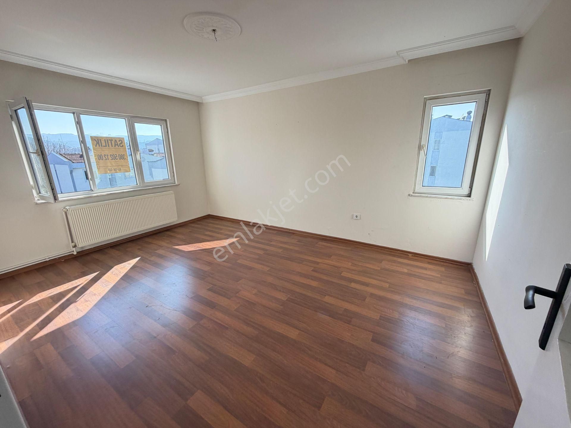 Elite Gd & Cumayeri Tokide 2+1 Geniş İçi Yapılı 3 Cepheli Daire - Görsel 13