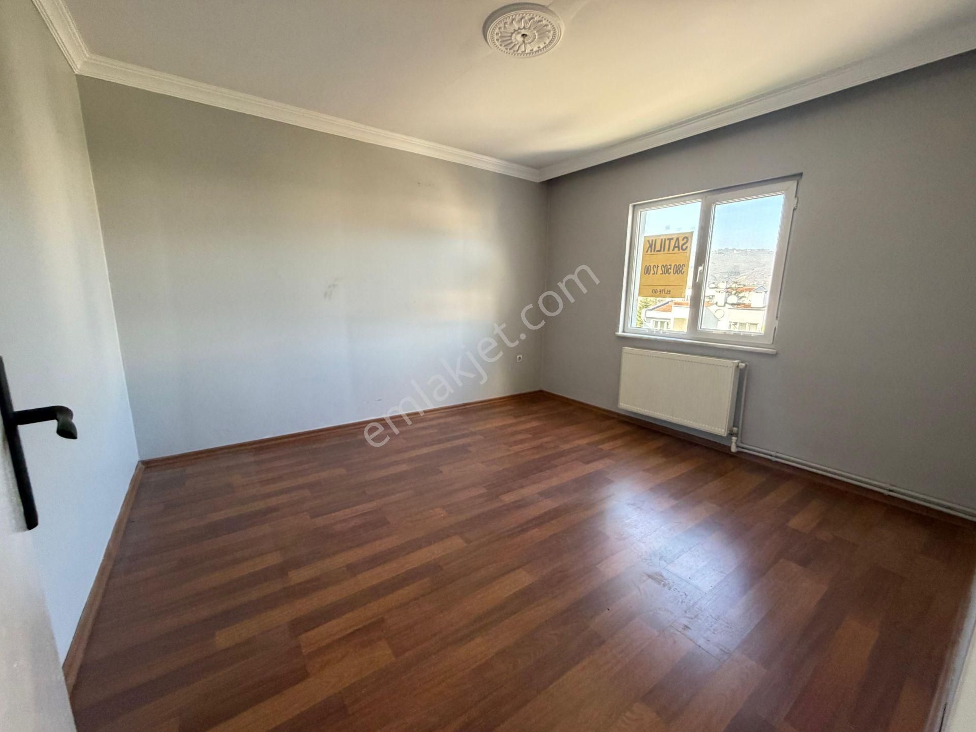 Elite Gd & Cumayeri Tokide 2+1 Geniş İçi Yapılı 3 Cepheli Daire - Görsel 17