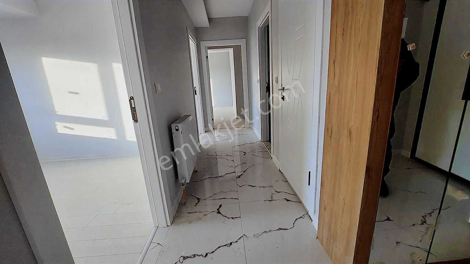 Acil Acil Yeni Bina Arakat Asansörlü Köşe Başı Ultra Lüks Yapıl - Görsel 15