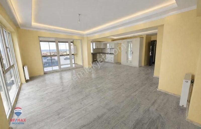 Satılık | Körfez Manzara Evlerinde Full Deniz Manzaralı 3+0