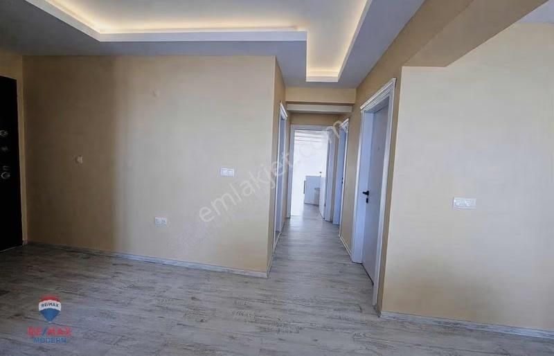 Satılık | Körfez Manzara Evlerinde Full Deniz Manzaralı 3+0 - Görsel 4