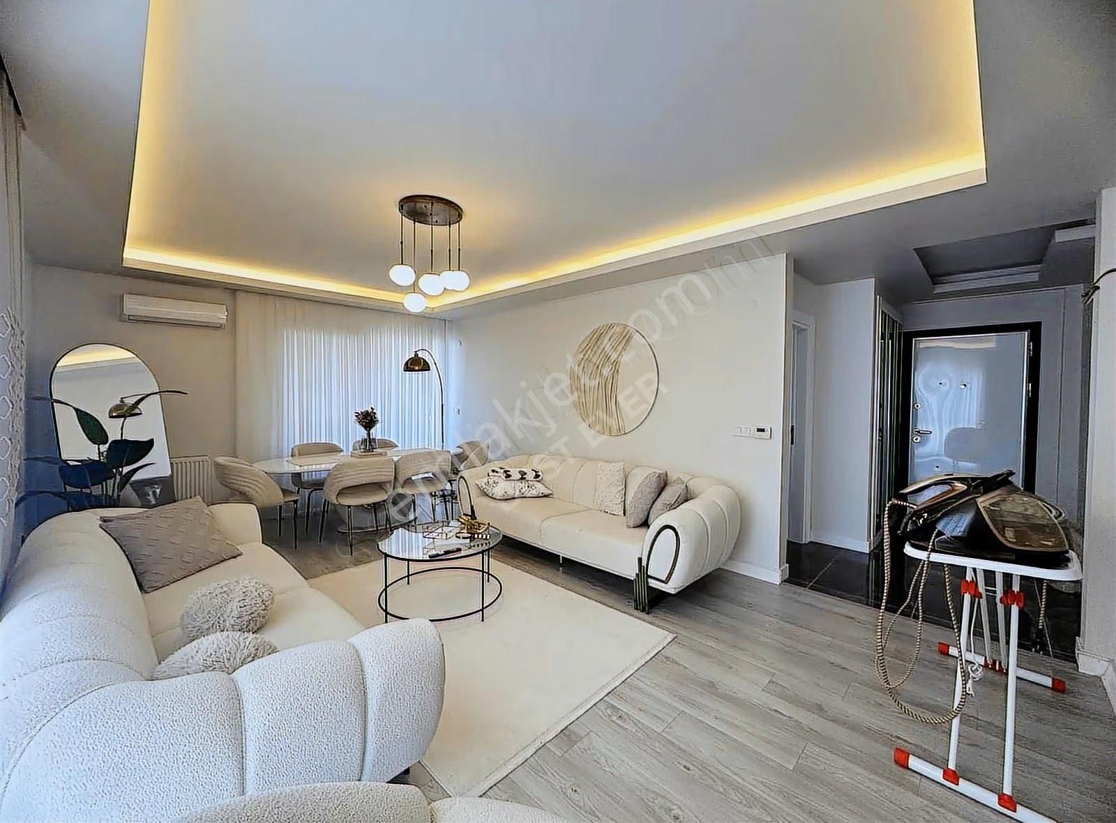 Best Everdan Kayapa'da Full Kredili 3.5+1 Satılık Arakat Daire