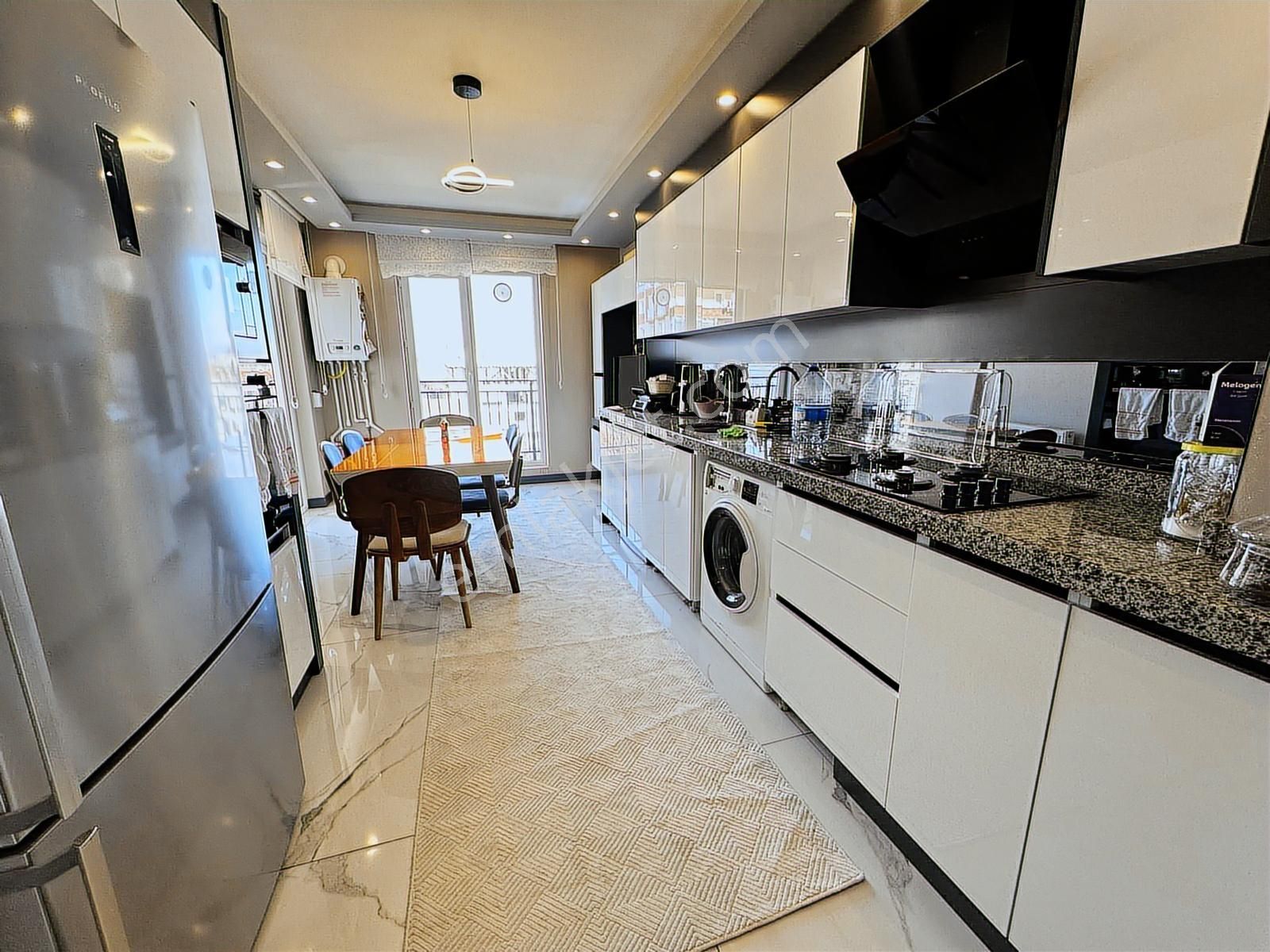 Elvan Mah Yeni Binada Satılık 3+1 Daire Merkezi Konum - Görsel 18