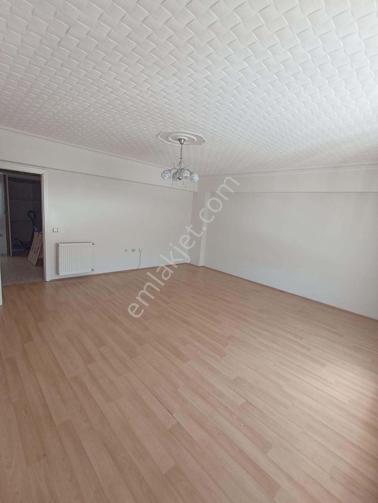 Sahibinden Memura Kiralık 4.katta Yapılı 3+1 Daire - Görsel 5