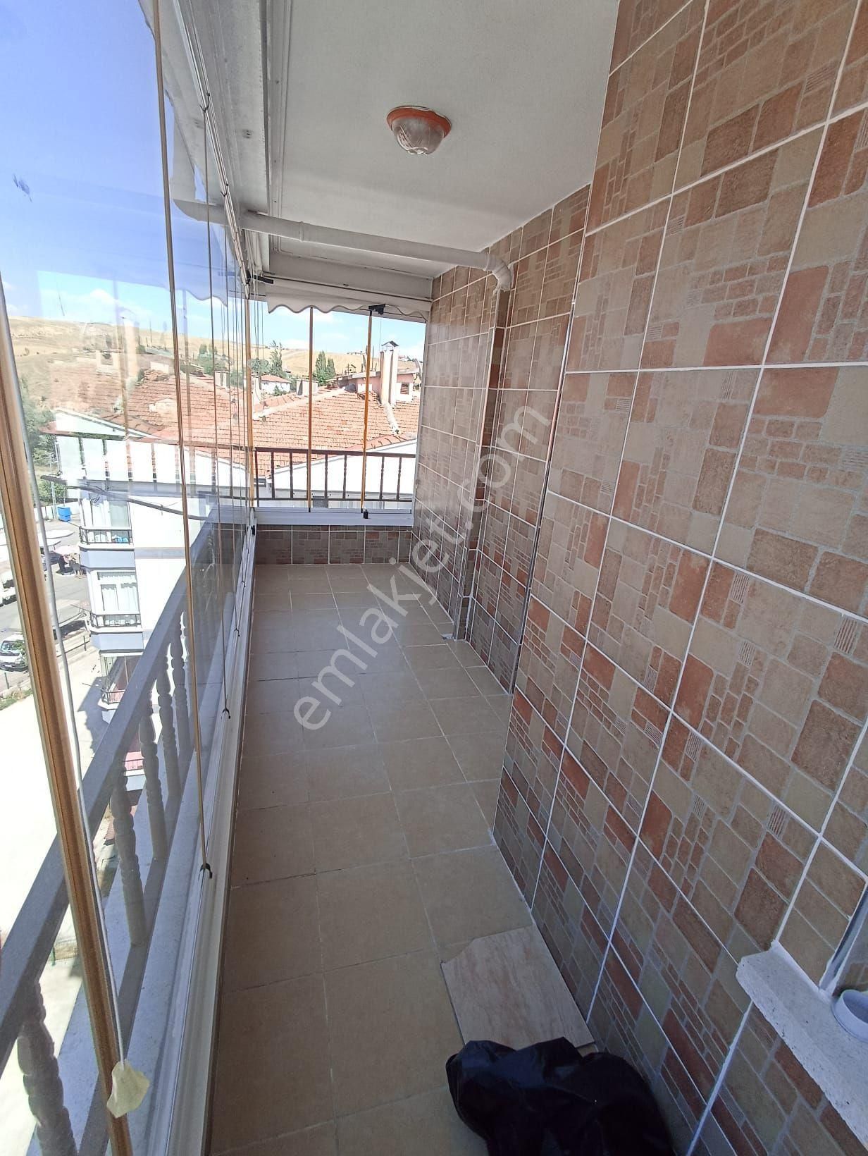 Sahibinden Memura Kiralık 4.katta Yapılı 3+1 Daire - Görsel 7