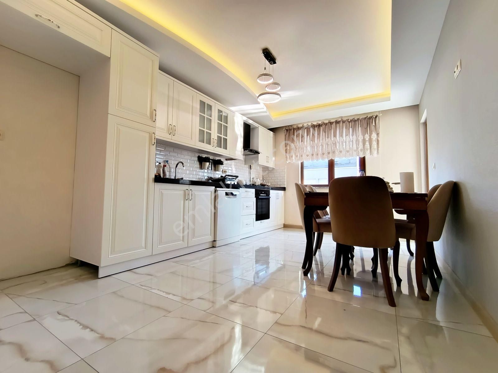 Atakum Türkiş Mevki Cağaloğluna Yürüme 3dk Geniş 3+1 - Görsel 24