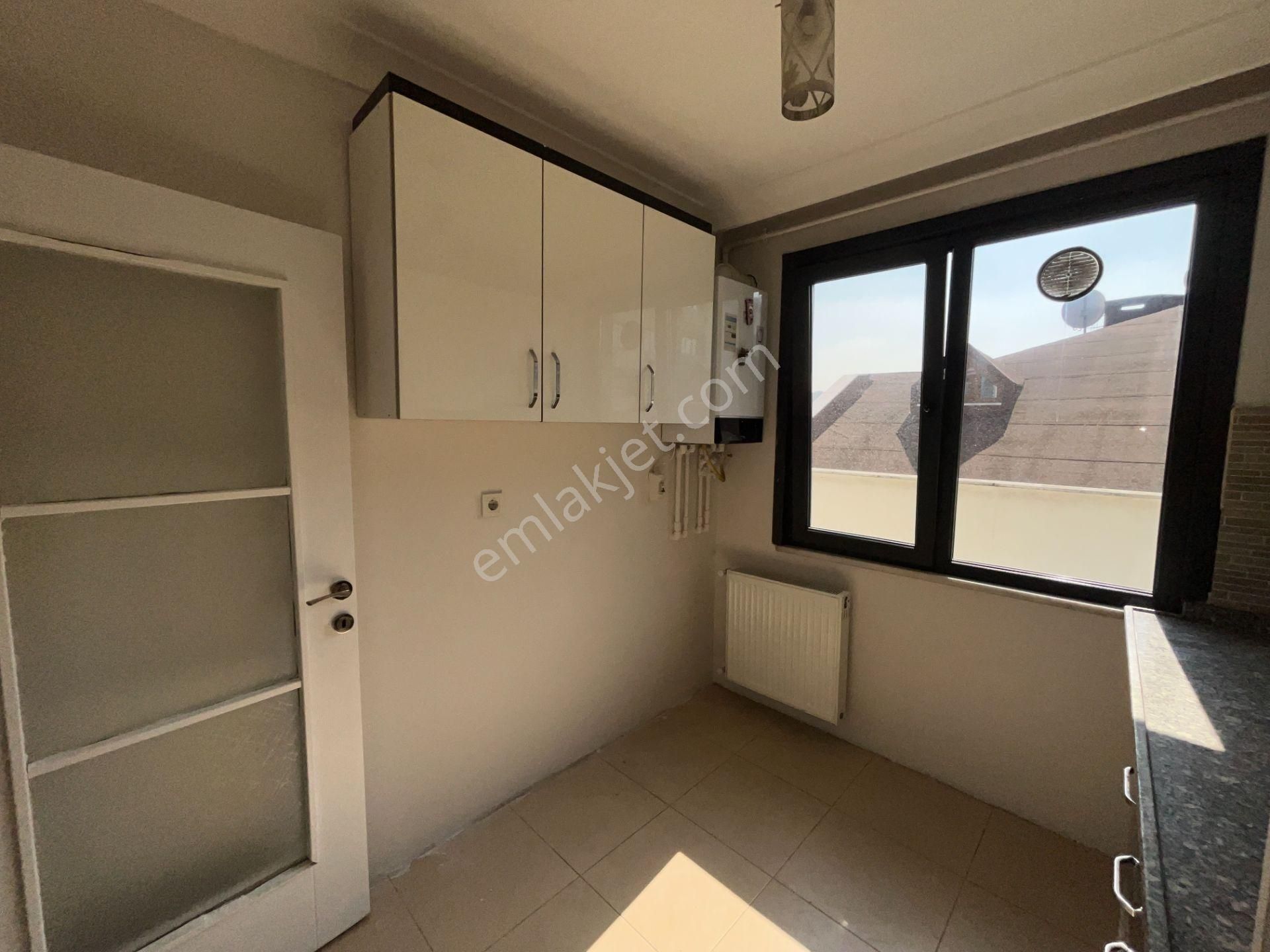Esatpaşa Mah. Ulaşıma Yakın 2+2 Teraslı Kiralık Dubleks Daire - Görsel 16