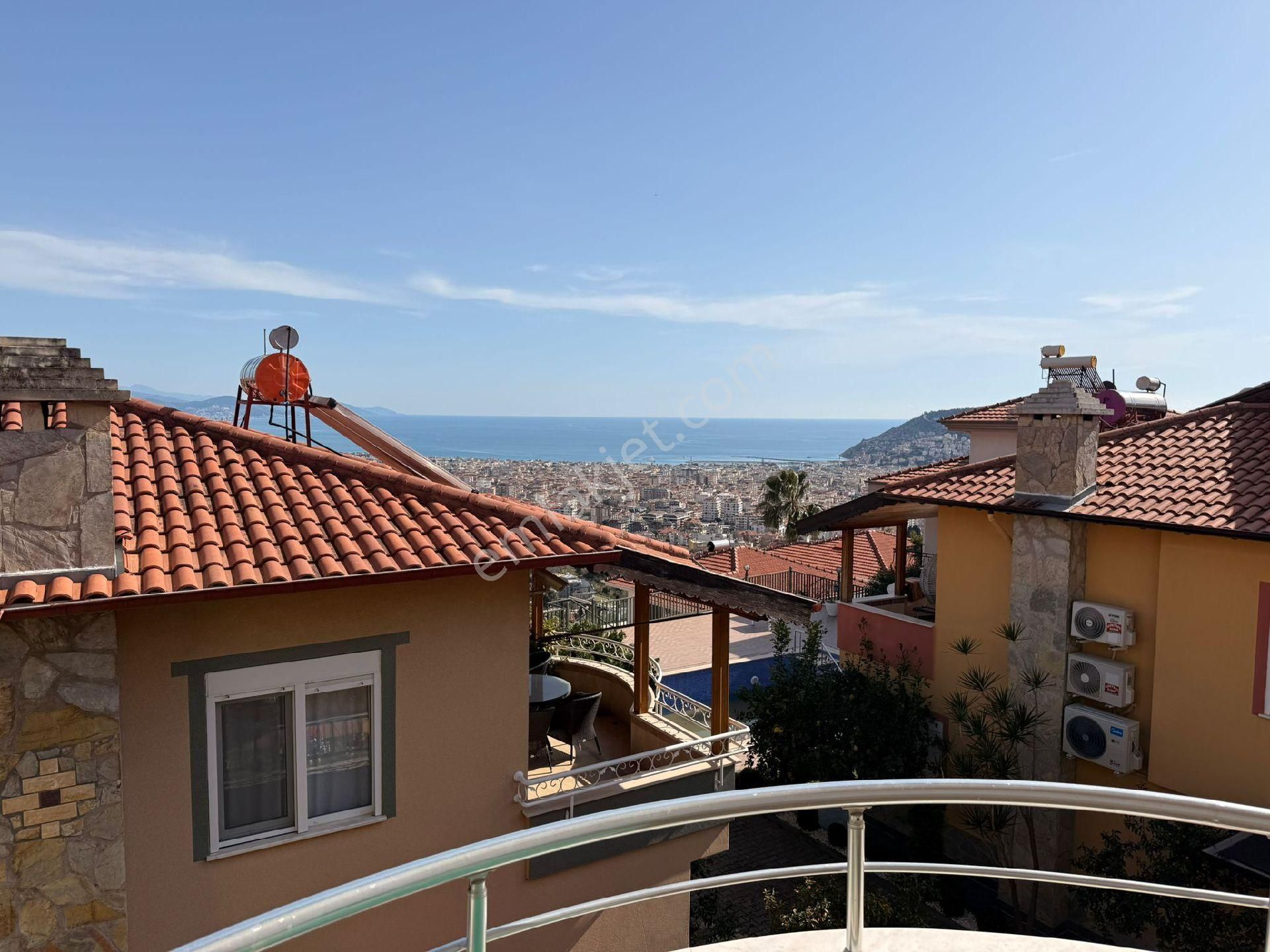 Essiz Manzaralı 4+1 Villa - Görsel 4