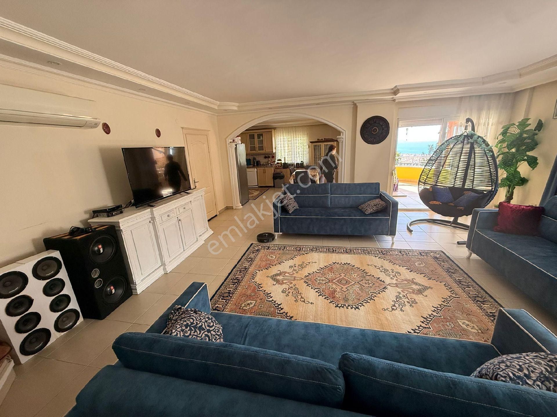 Essiz Manzaralı 4+1 Villa - Görsel 13