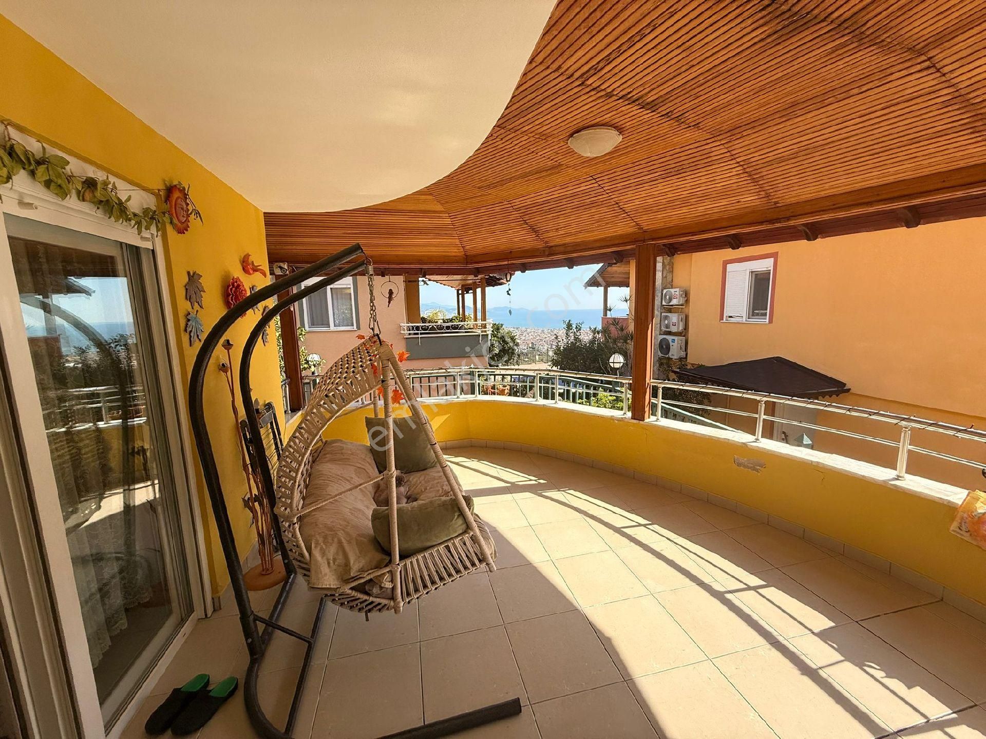 Essiz Manzaralı 4+1 Villa - Görsel 17