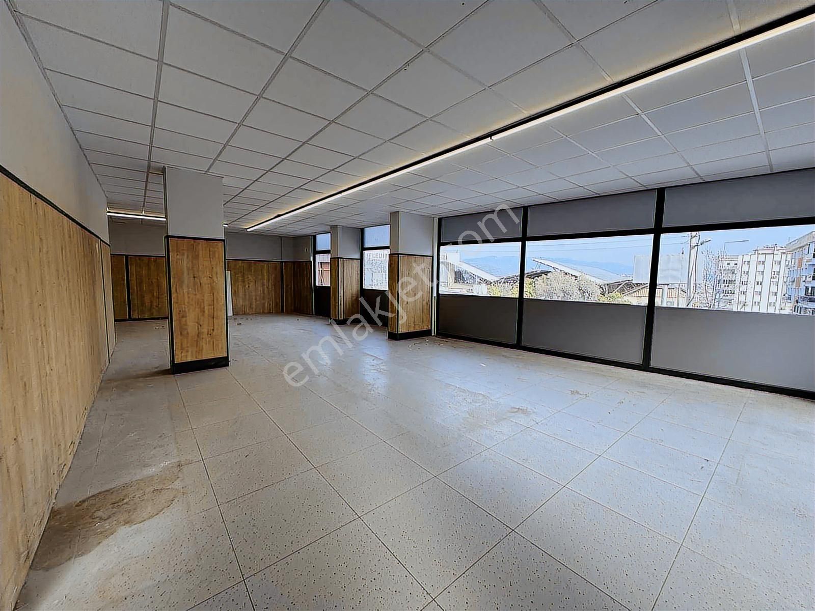 Karabağlar Bozyaka Kurumsala 300 M2. Satılık Dükkan - Görsel 5