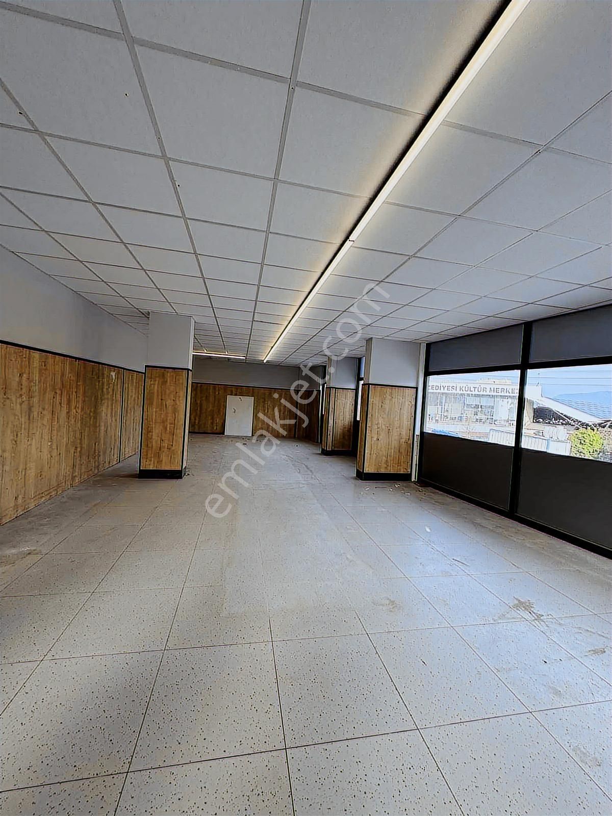 Karabağlar Bozyaka Kurumsala 300 M2. Satılık Dükkan - Görsel 6