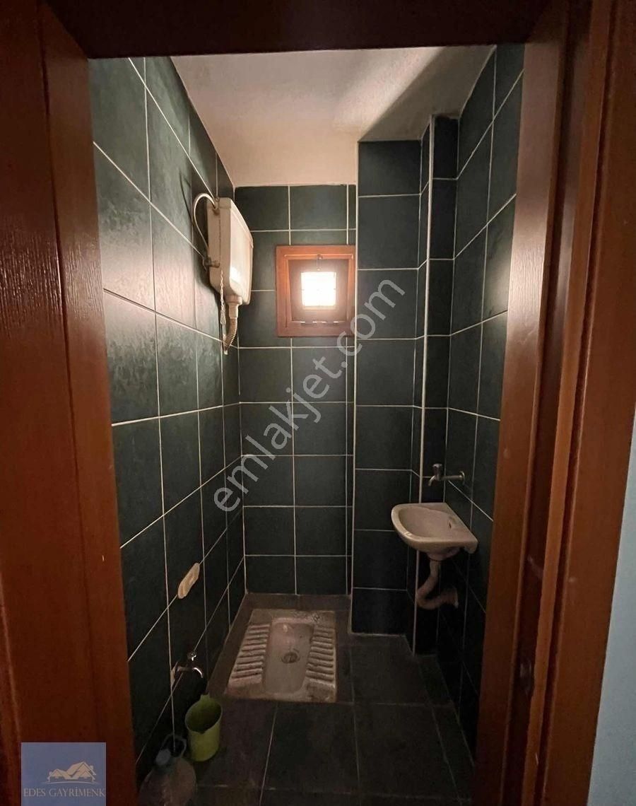 2+1 100 Metre Kare Kiralık Daire Hürriyet Mahallesi Kağıthane - Görsel 3