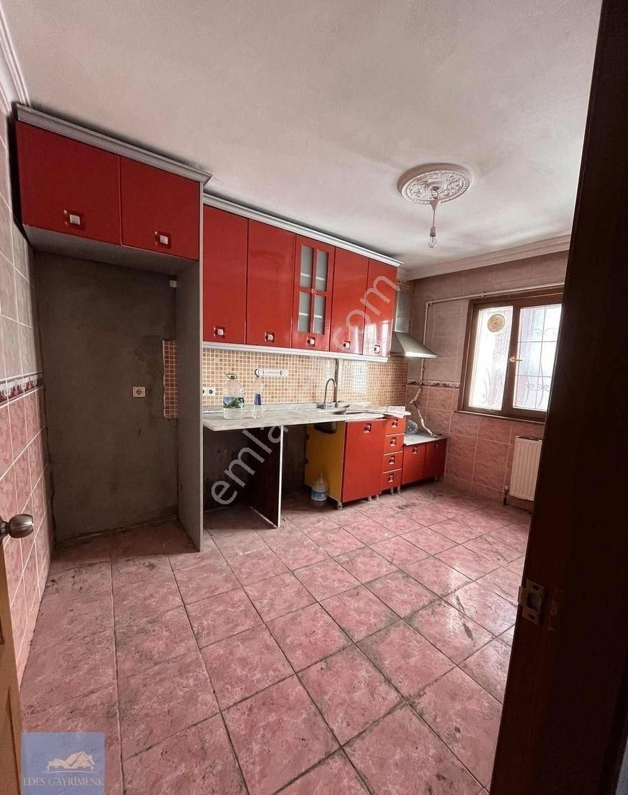 2+1 100 Metre Kare Kiralık Daire Hürriyet Mahallesi Kağıthane - Görsel 21