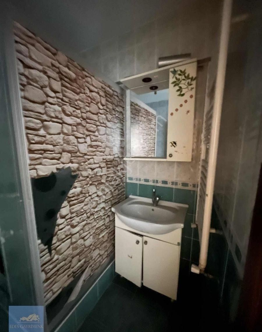 2+1 100 Metre Kare Kiralık Daire Hürriyet Mahallesi Kağıthane - Görsel 24