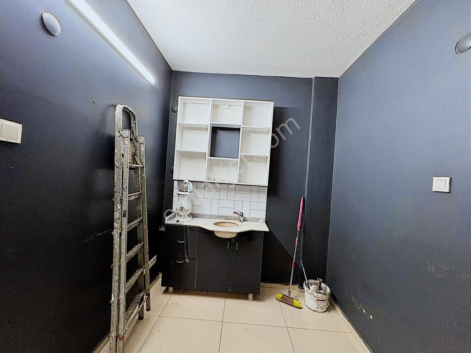 Buca Göksu Mah. Cadde Üzeri Batar Katlı 150 M2. Kiralık Dükkan - Görsel 19