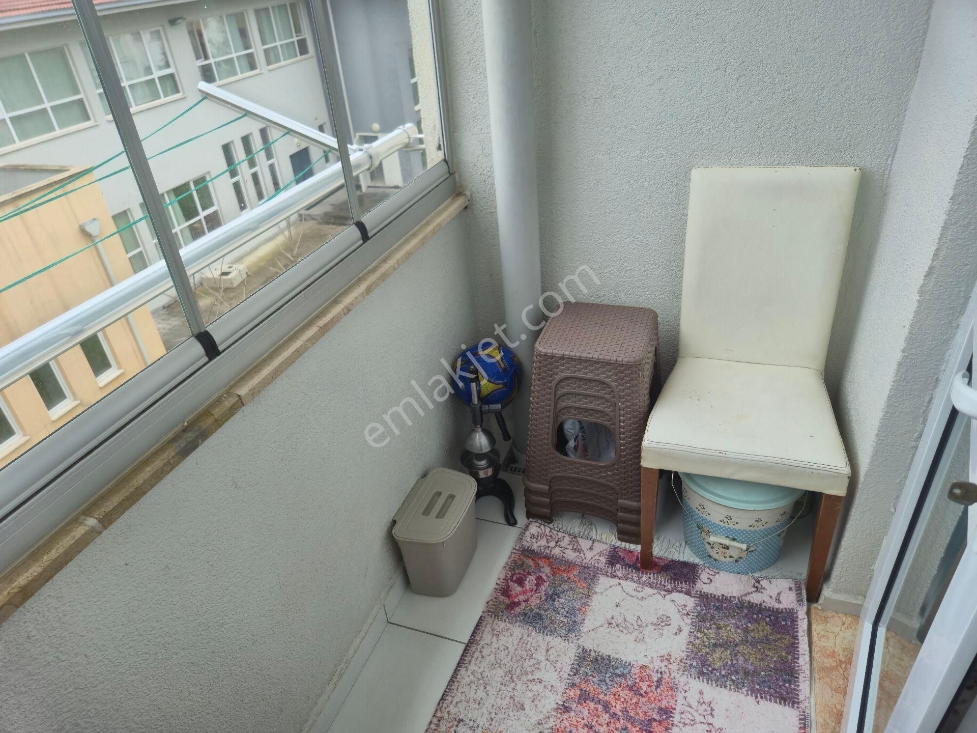 Realty Worlddan Akyazı Ömercikler Toki Sitesinde Arakat 80m2 2+1 - Görsel 12