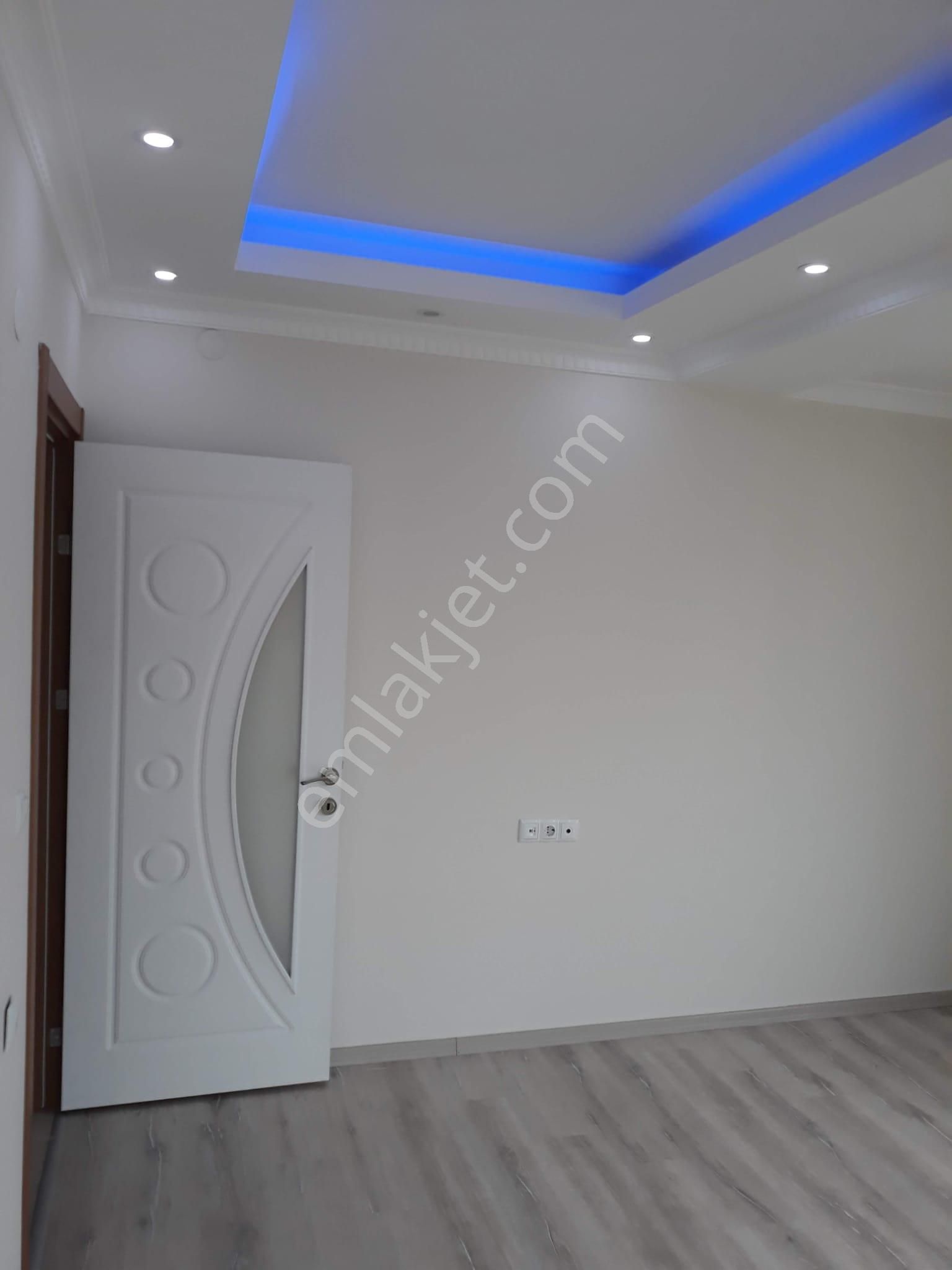 Sahibinden Şeyhsinanda Merkezi Konumda 2+1 Satılık İskanlı Otoparklı Daire - Görsel 7