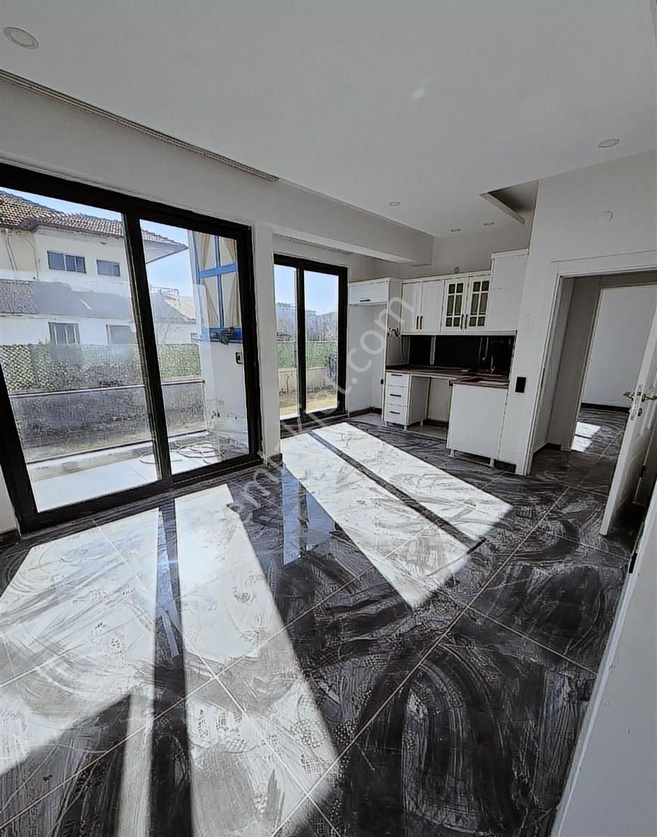 Grow Emlak Kiralık Havuzlu 2+1 Bahçeli Daire - Görsel 13