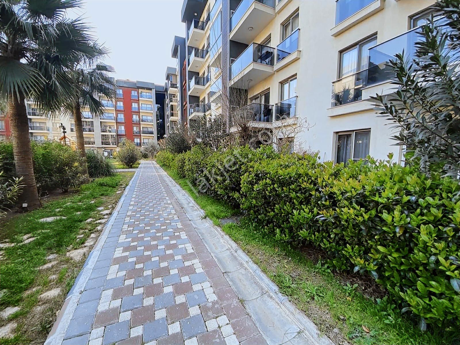 Torbalı Yedieylül Mah Havuzlu Sitede Kiralık 2+1 Bahçe Katı - Görsel 13