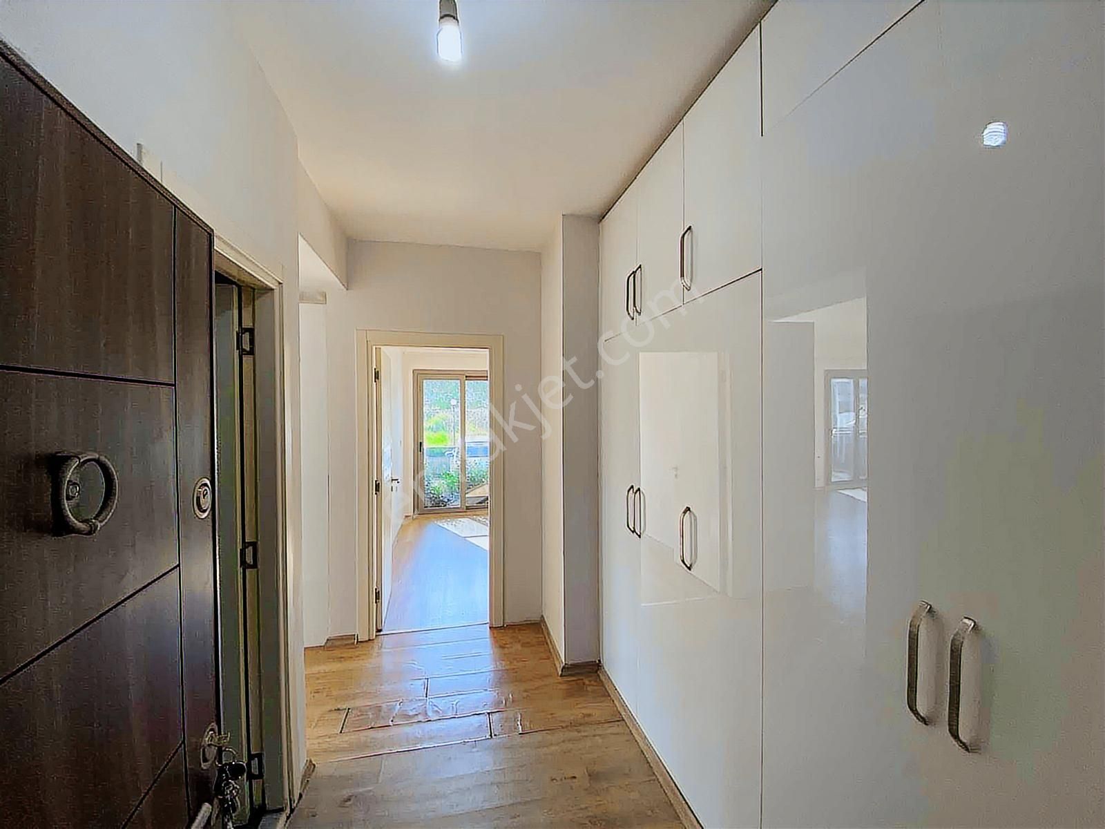 Torbalı Yedieylül Mah Havuzlu Sitede Kiralık 2+1 Bahçe Katı - Görsel 17