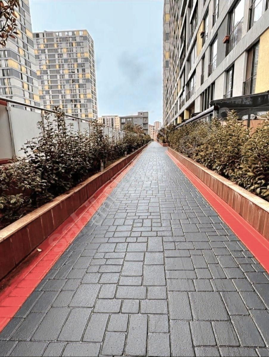 Sarisa'da Harika Konumda Ebeveyn Banyolu 19.kat İçi Yapılı 2+1 - Görsel 2