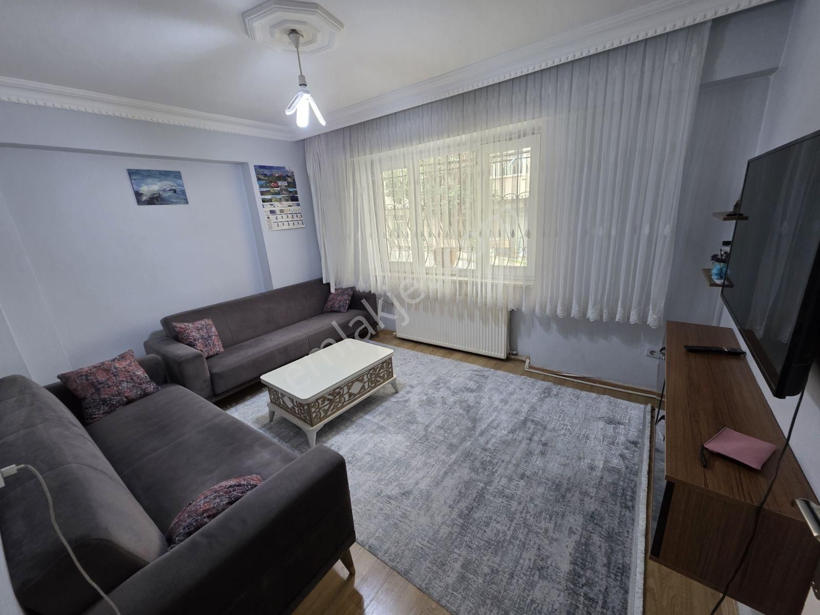 Mehmet Akifte Satılık Krediye Uygun 2+1 Yüksek Giriş