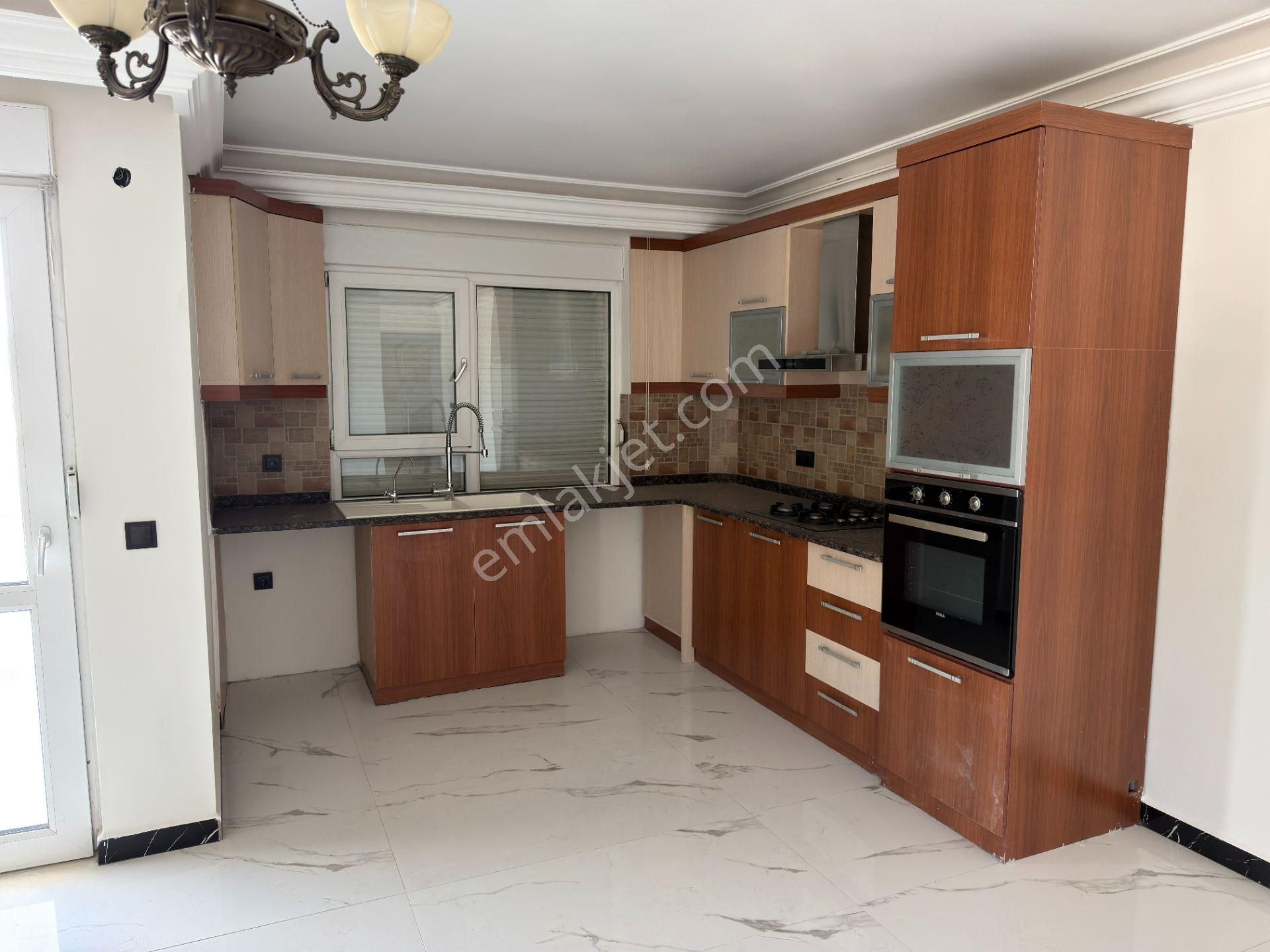 Alanya Cikcilli Utopıa 1 Rezidans Deniz Manzaralı Satılık 3+1 Dublex Daire 240m2 - Görsel 10