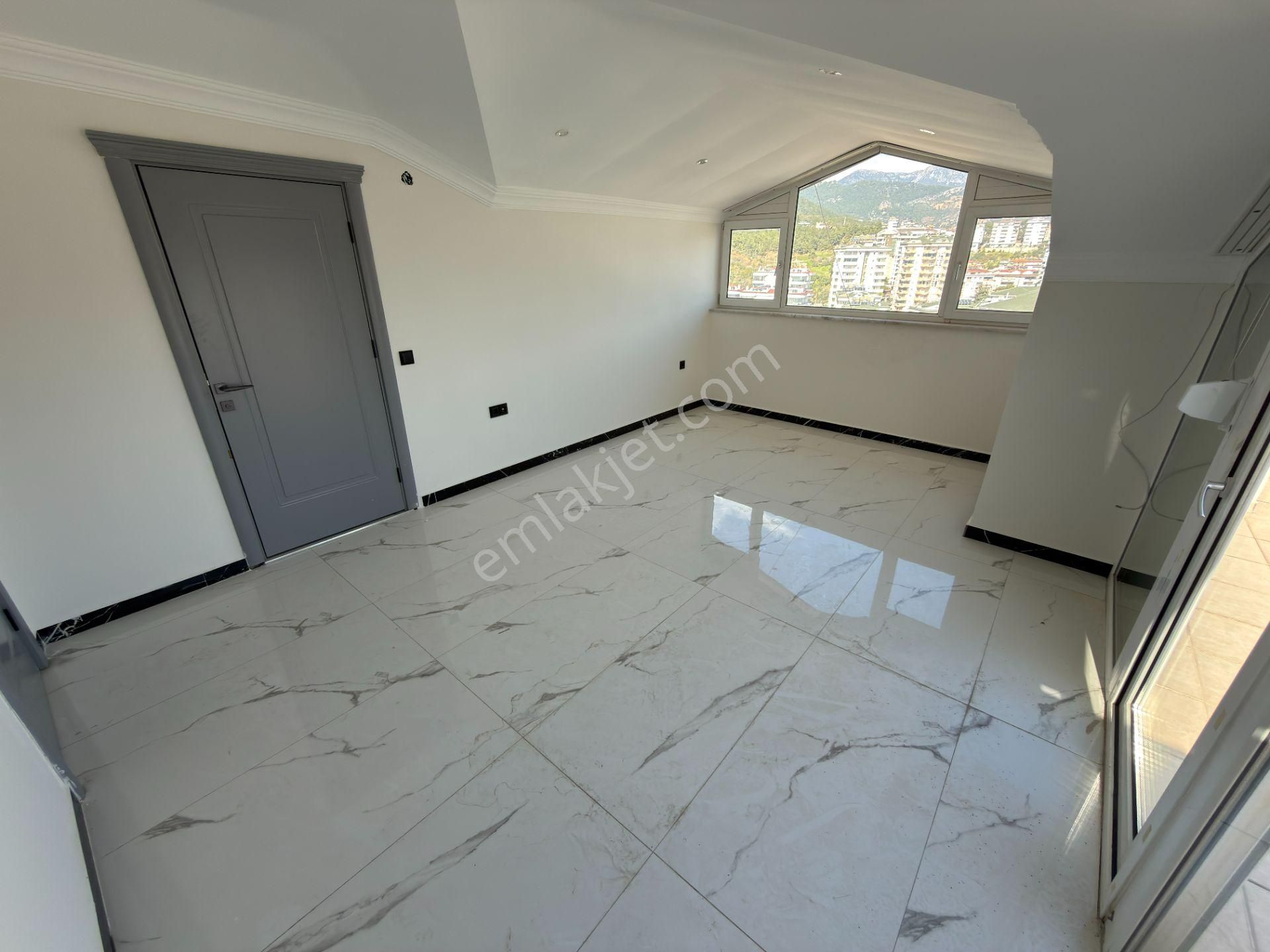 Alanya Cikcilli Utopıa 1 Rezidans Deniz Manzaralı Satılık 3+1 Dublex Daire 240m2 - Görsel 23