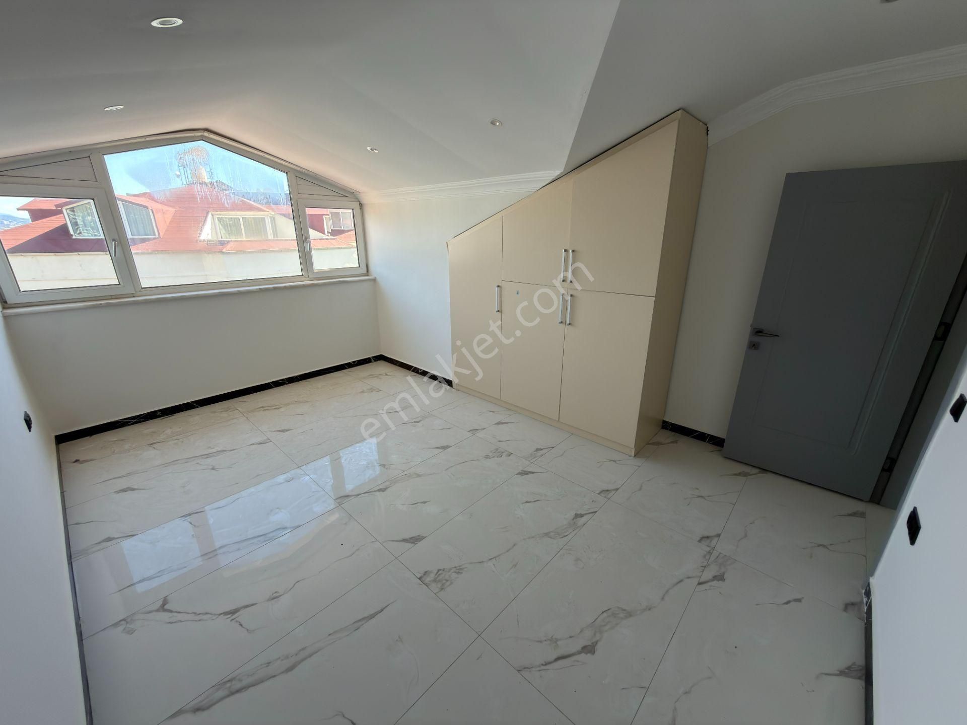 Alanya Cikcilli Utopıa 1 Rezidans Deniz Manzaralı Satılık 3+1 Dublex Daire 240m2 - Görsel 21