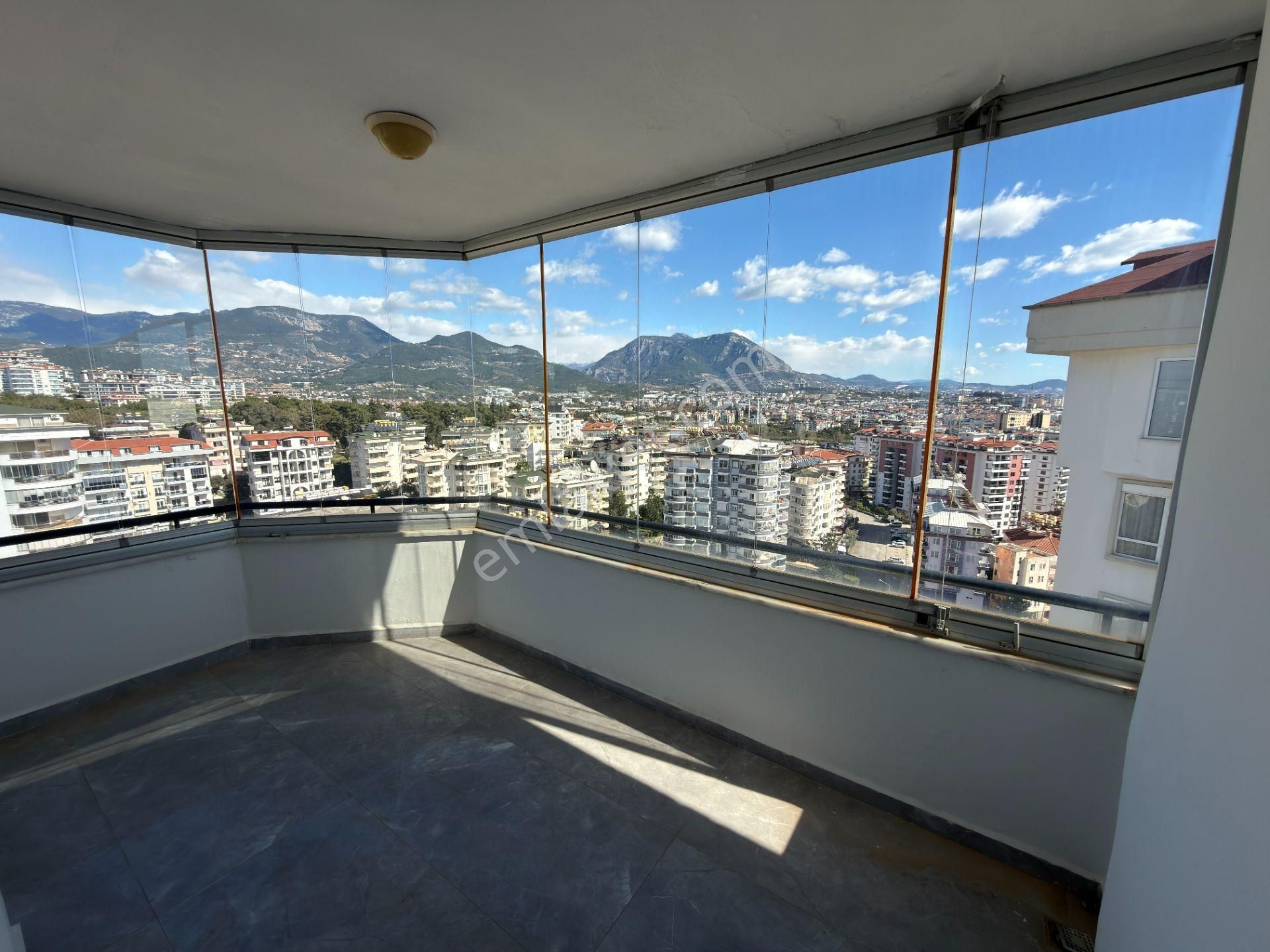 Alanya Cikcilli Utopıa 1 Rezidans Deniz Manzaralı Satılık 3+1 Dublex Daire 240m2 - Görsel 11
