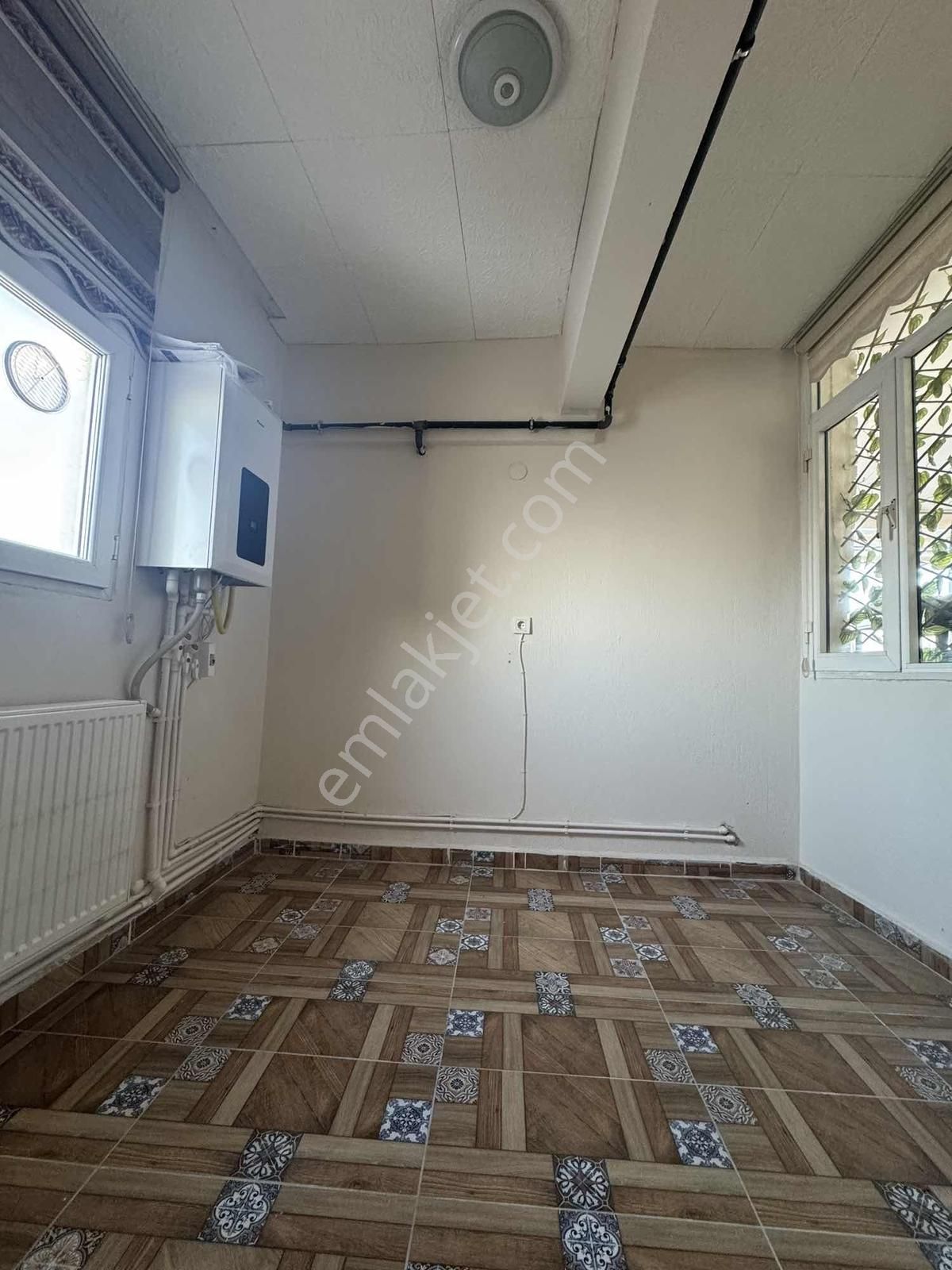 Buca Yeşilbağlar Mah. Cadde Üzeri 2+1 85 M2. D.gazlı Klimalı - Görsel 14