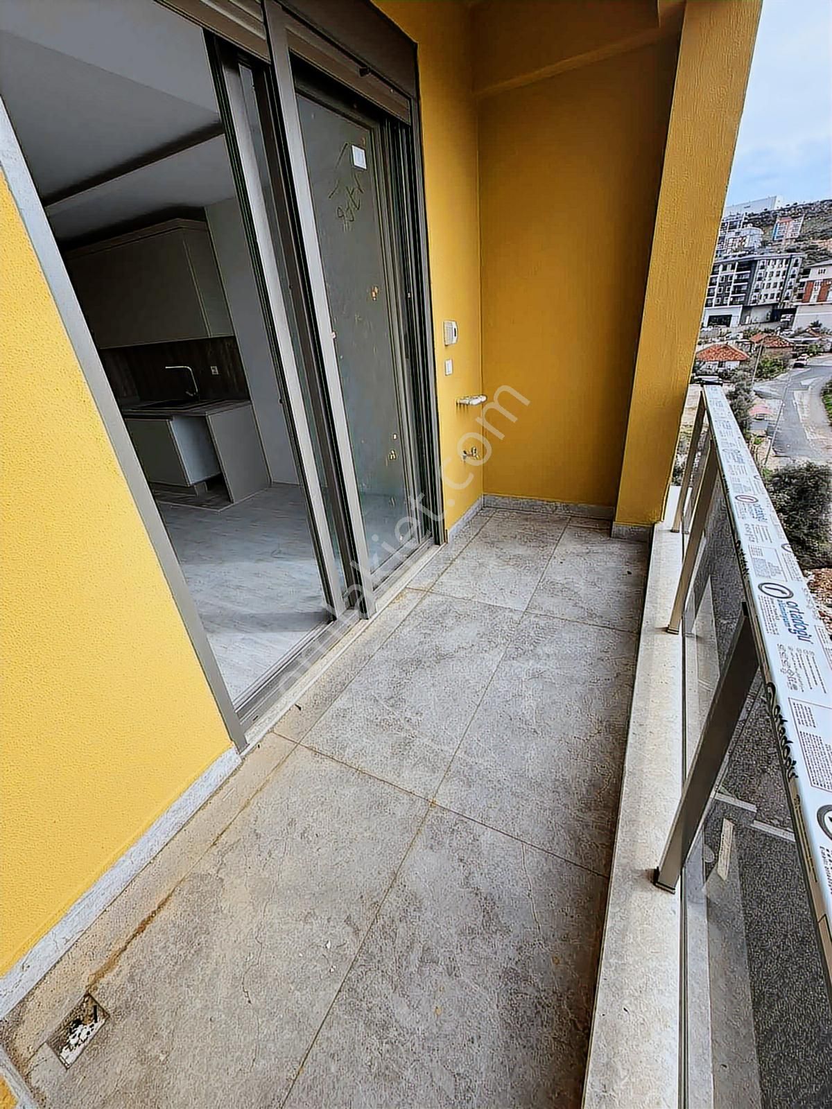 Göçerler'de Site İçi Havuzlu Satılık Lüks Manzaralı 1+1 Daire - Görsel 21