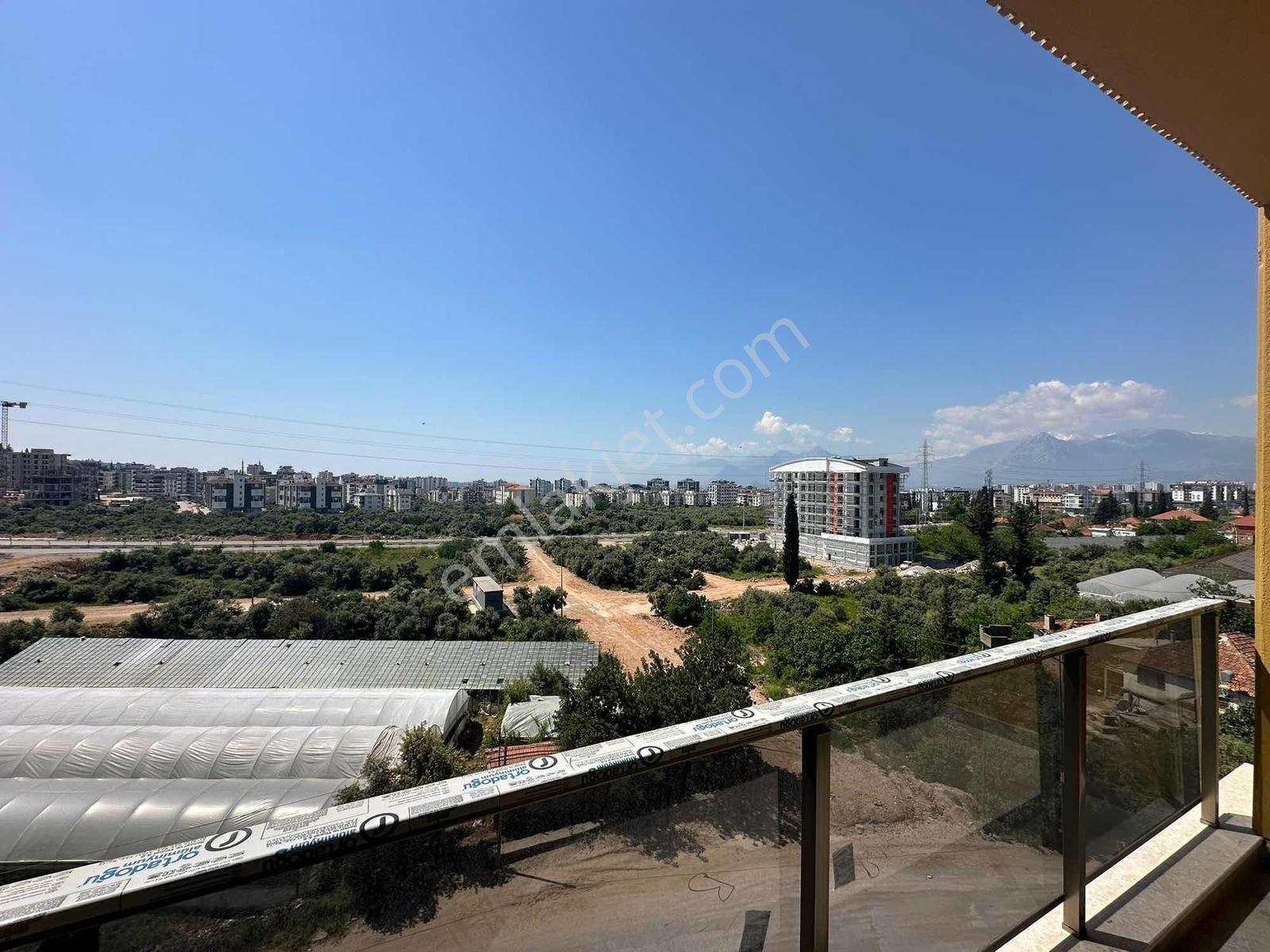 Göçerler'de Site İçi Havuzlu Satılık Lüks Manzaralı 1+1 Daire - Görsel 20