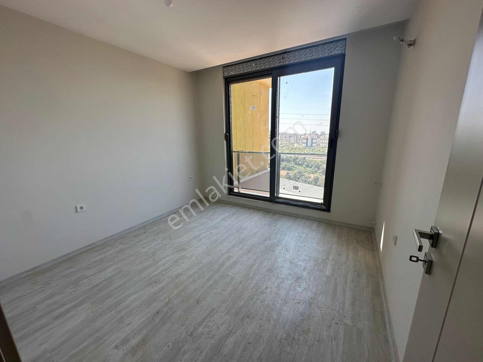 Göçerler'de Site İçi Havuzlu Satılık Lüks Manzaralı 1+1 Daire - Görsel 8