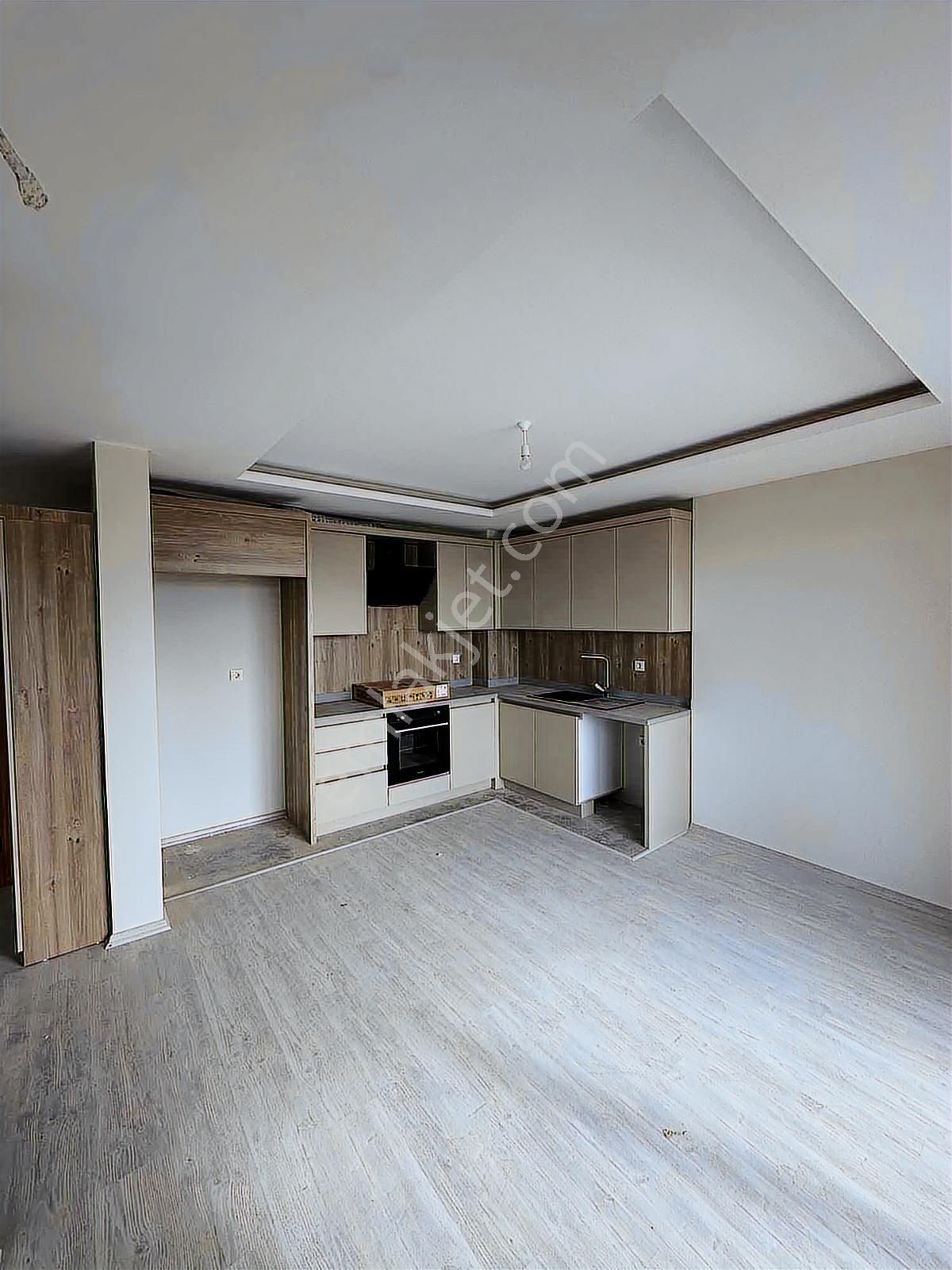 Göçerler'de Site İçi Havuzlu Satılık Lüks Manzaralı 1+1 Daire - Görsel 8